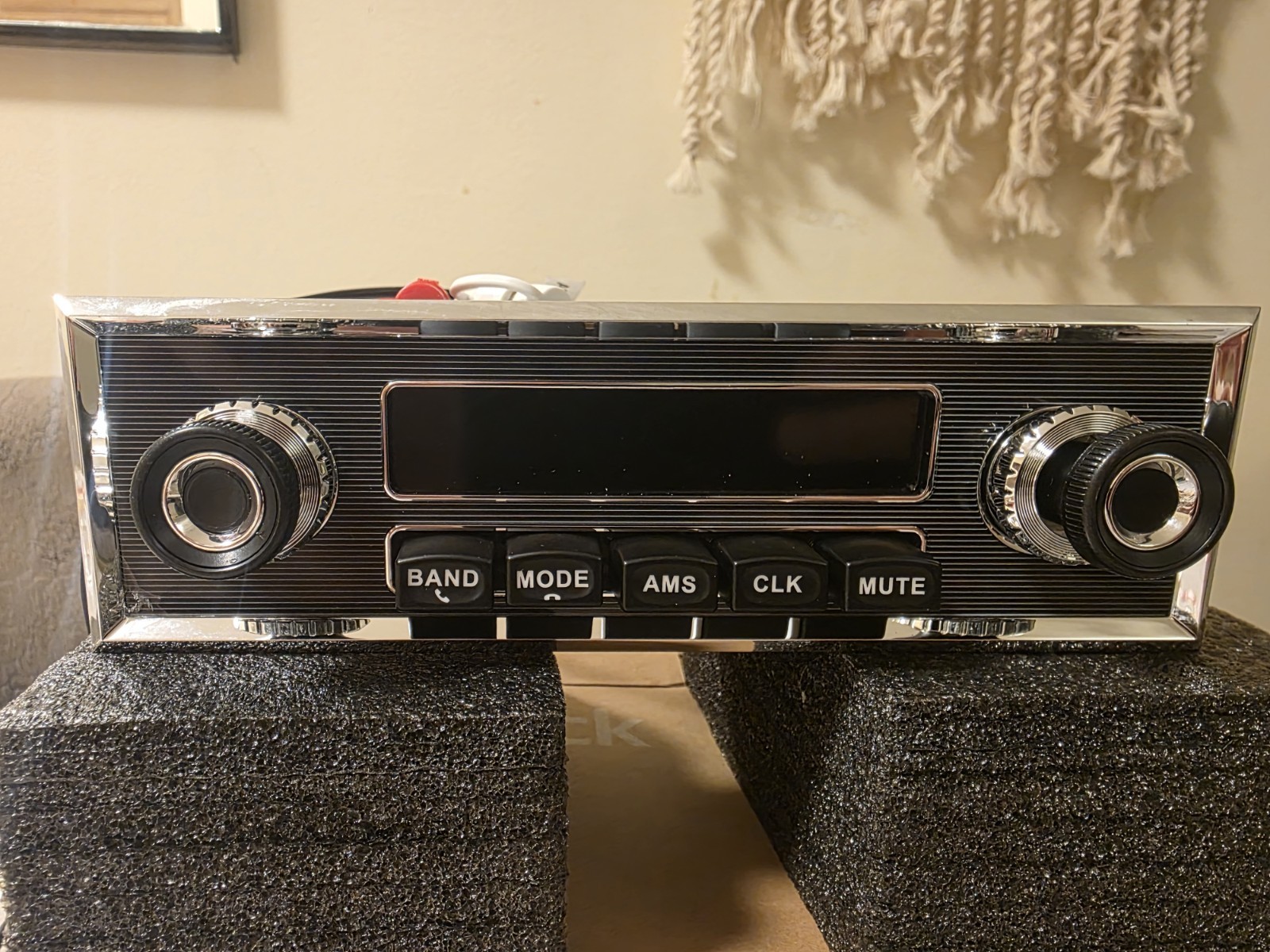 Mercedes W110 W114 W115 W108 W111 W112 W113 Classic Bluetooth And USB FM Radio