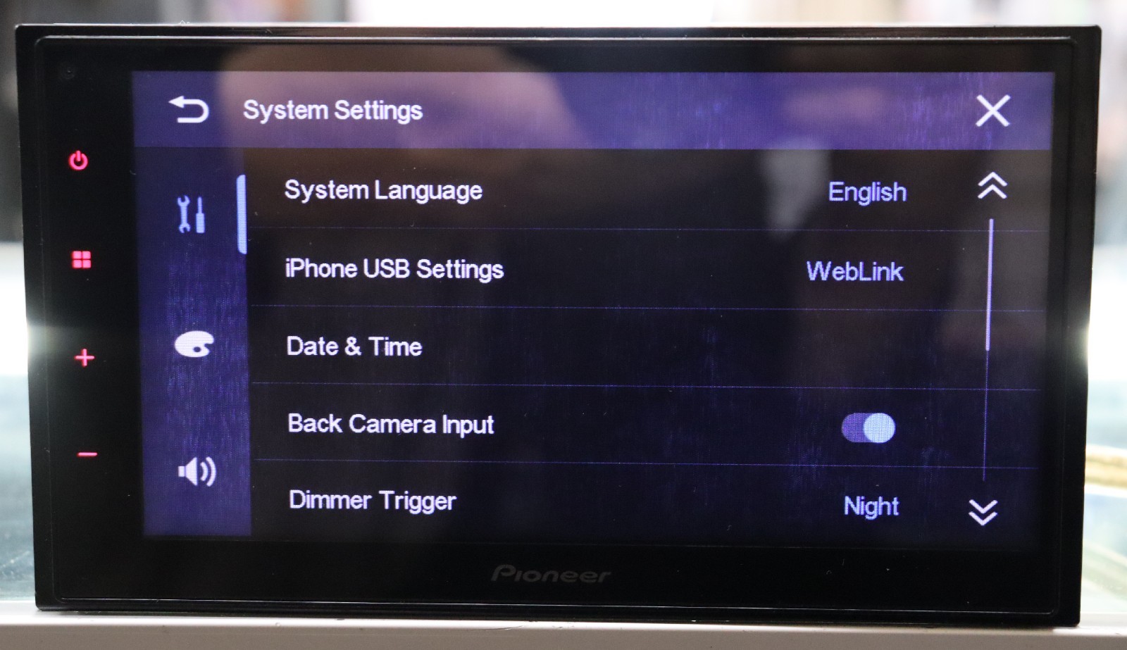 Pioneer DMH-342ex 6.8″ Touchscreen Multimedia Double-Din Car Stereo – NEW OB!