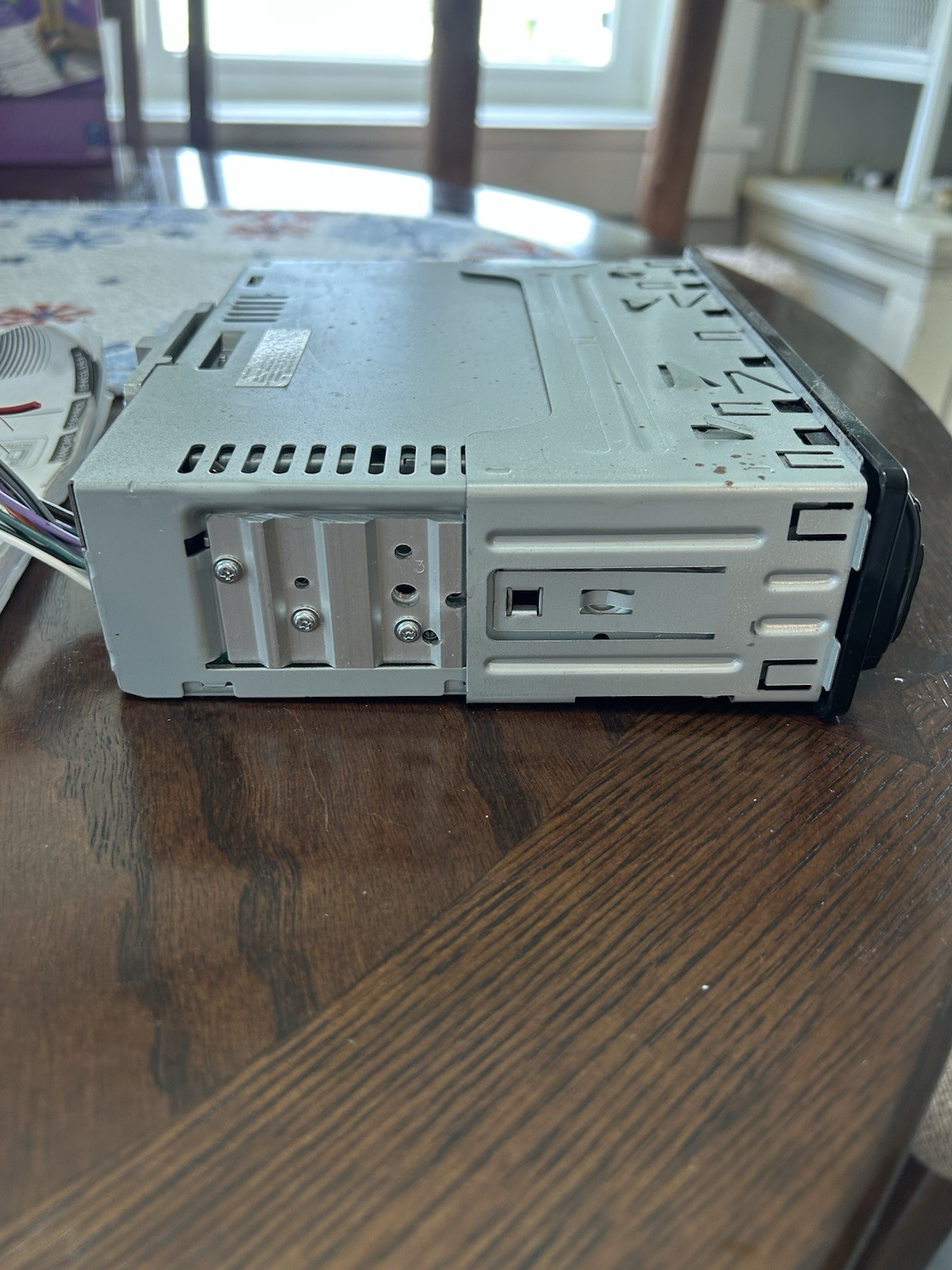 JVC KD-AHD69 HD Radio Cd Player/Receiver W/usb Audio For I Pod/iphone