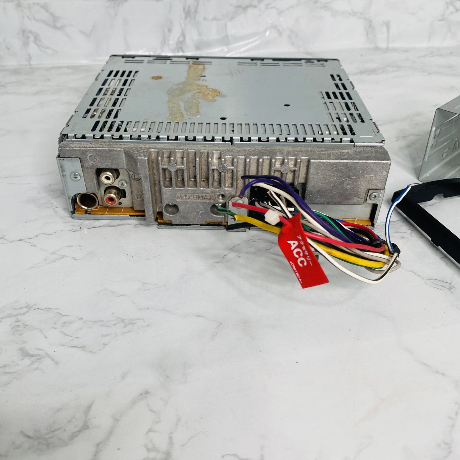 Pioneer DEH-1700 AM/FM CD Car Stereo W/ Connector Cord Faceplate 45w X4 WORKS