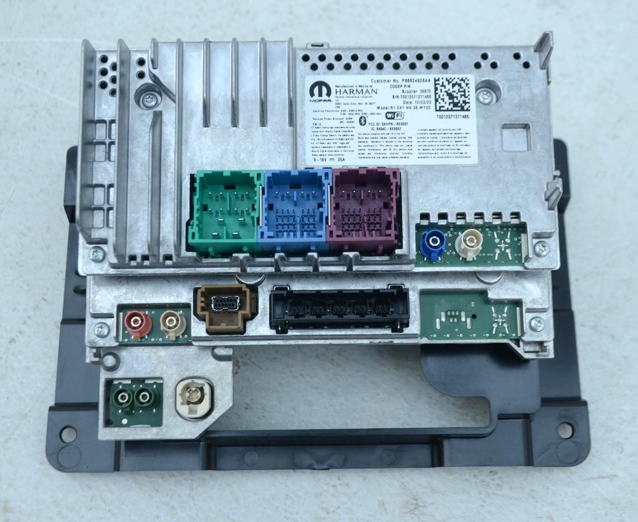 2021 – 2025 DODGE DURANGO RADIO 10.1″ UCONNECT NAVIGATION RADIO MODULE RECEIVER