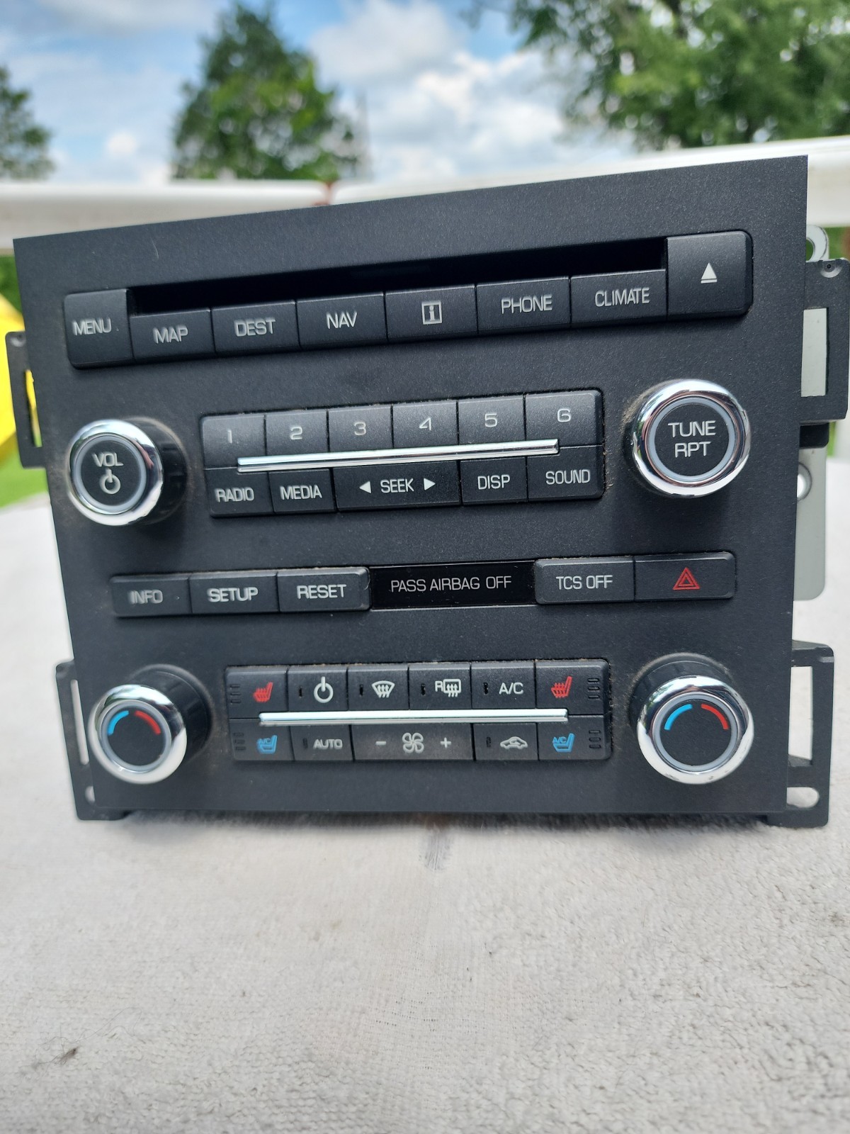 OEM 2009-2012 Lincoln MKS AM FM XM 6 disc CD satellite radio receiver Climate