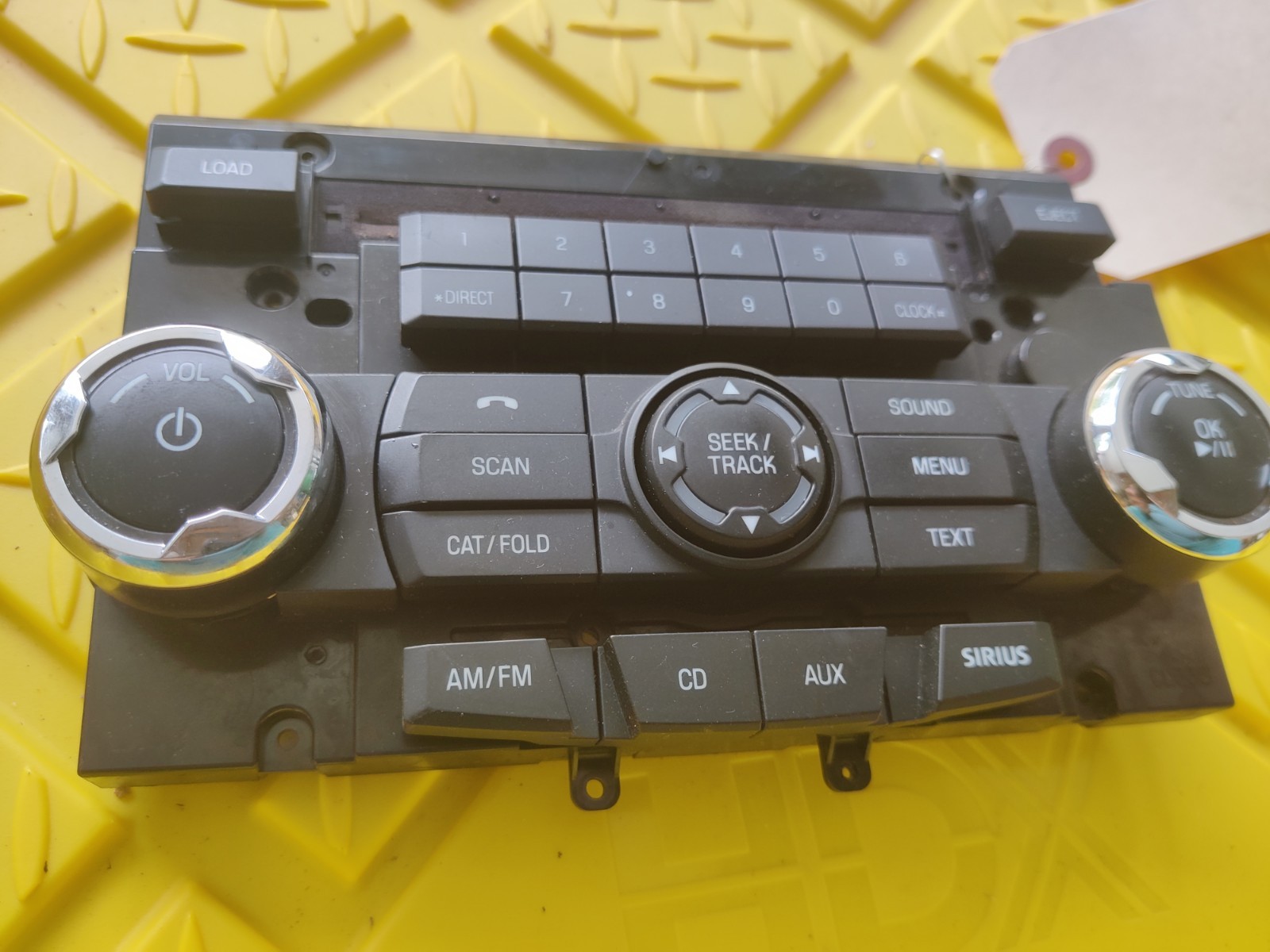 OEM Used 2010-12 Ford Fusion/Mercury Radio CD Audio Control Panel