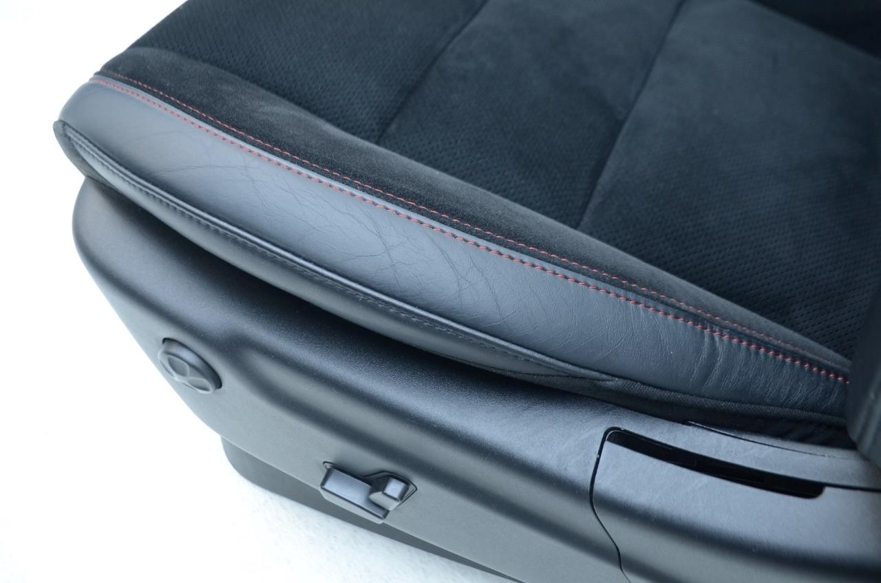 2021 – 2025 DODGE DURANGO RT OEM SEATS 3 ROW SET BLACK LEATHER / SUEDE CONSOLE
