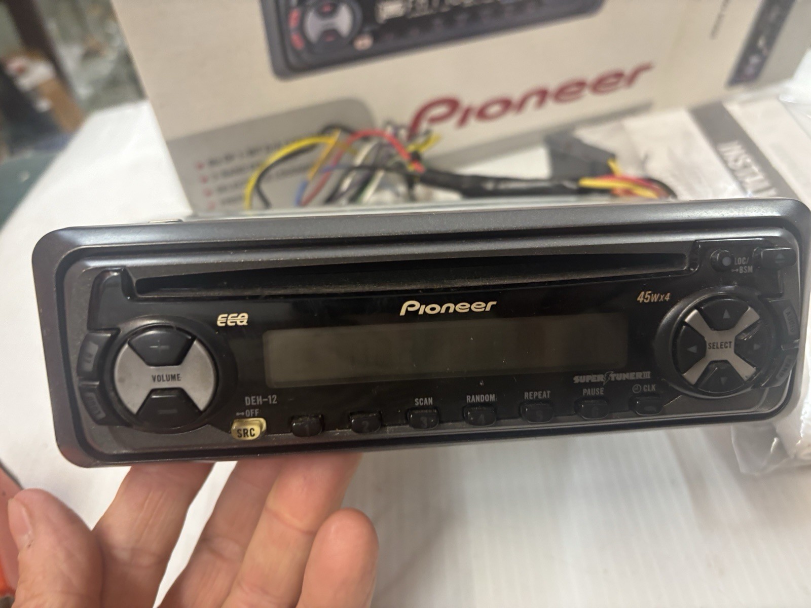 Pioneer High Power Cd Player, radio DEH-12 at 45w, Appears NOS