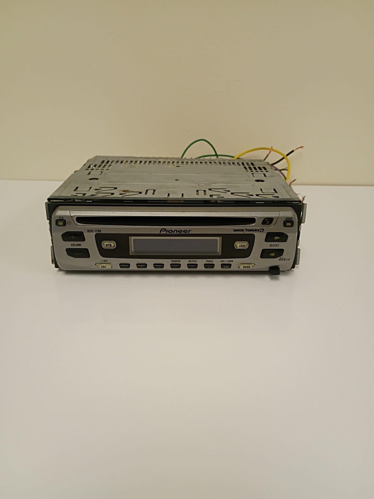 Pioneer DEH 1700 Tested Working