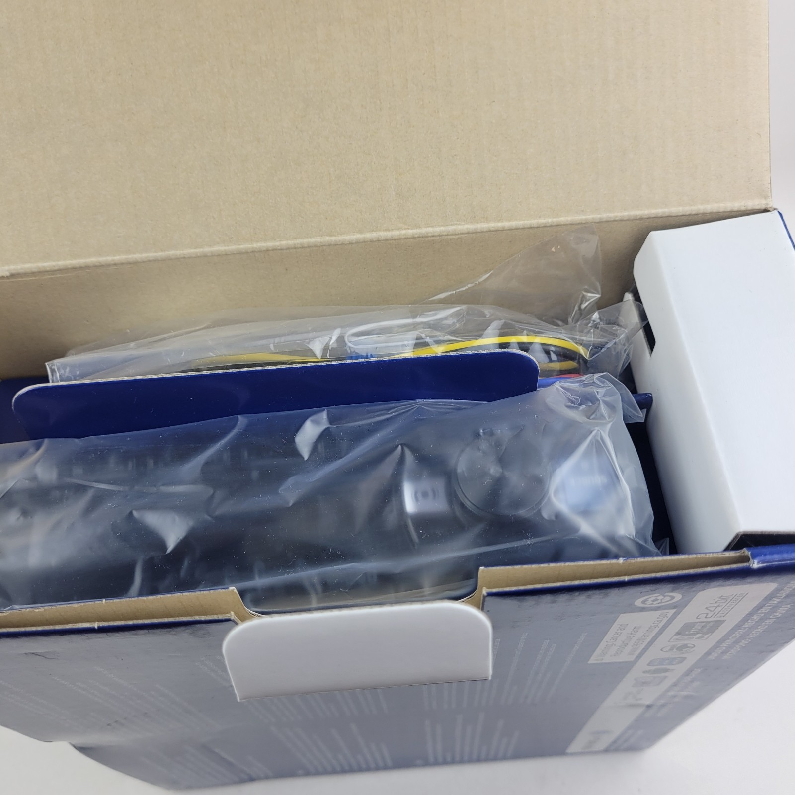 Alpine UTE-73BT Mech-less Digital Media Receiver with BT Wireless Technology New