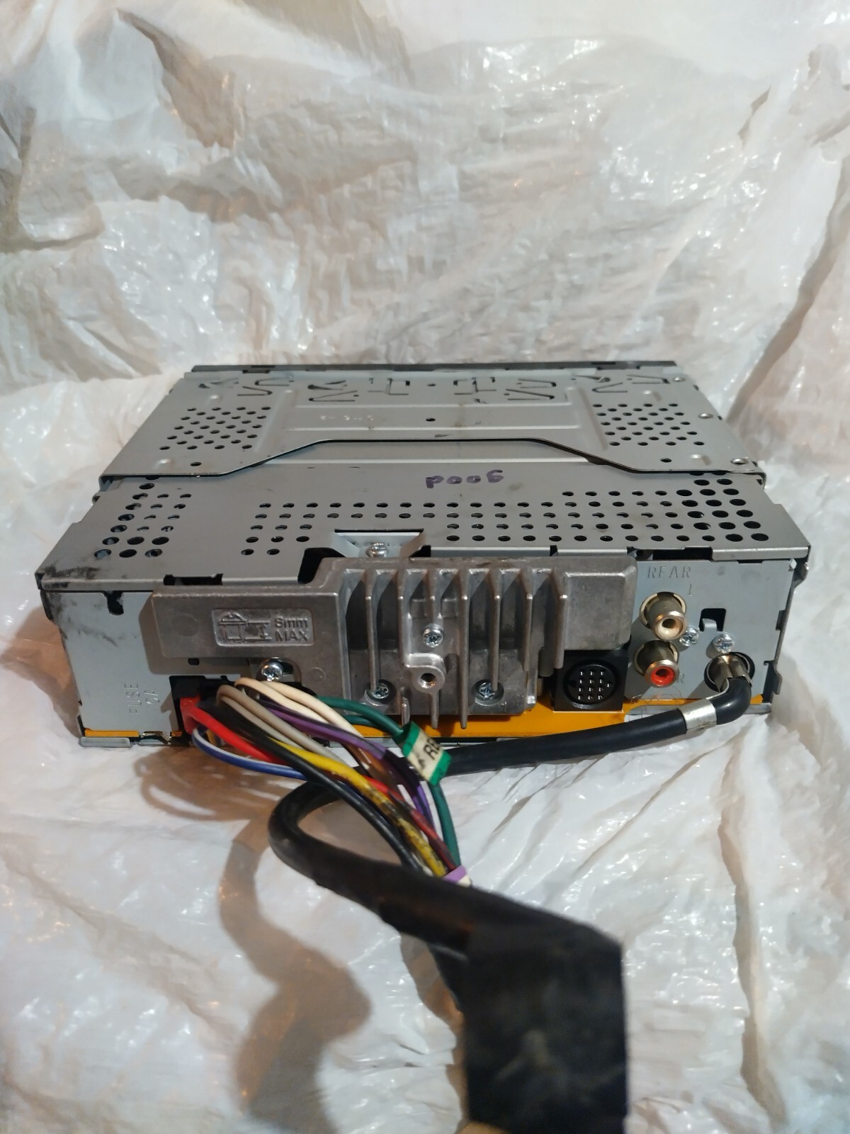 Kenwood KDC MP232 In Dash Receiver CD Player
