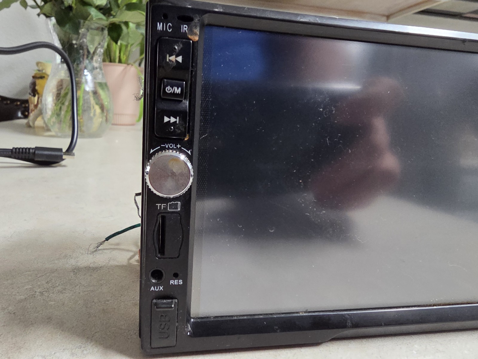 7012B 2 DIN Touchscreen Digital Media Car Stereo Receiver USB AUX TF