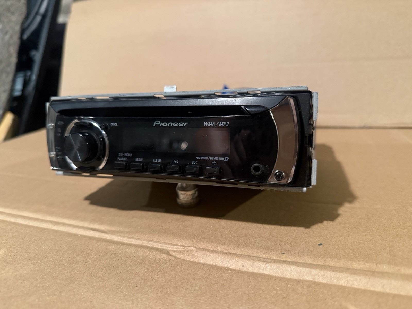 Pioneer DEH-2100IB Car Stereo CD/WMA/MP3/AM/FM Radio With Detachable Faceplate