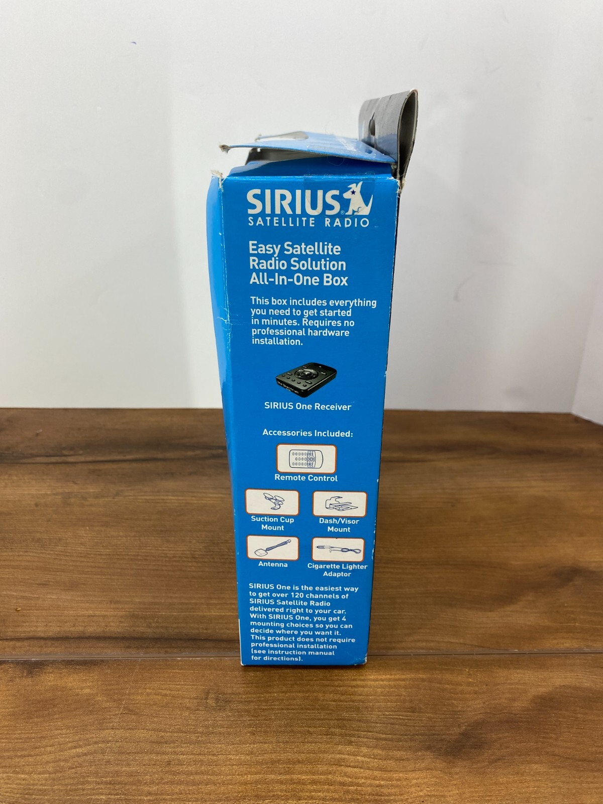 Sirius One, SV1 Kit Portable Satellite Radio. New Open Box. Complete.
