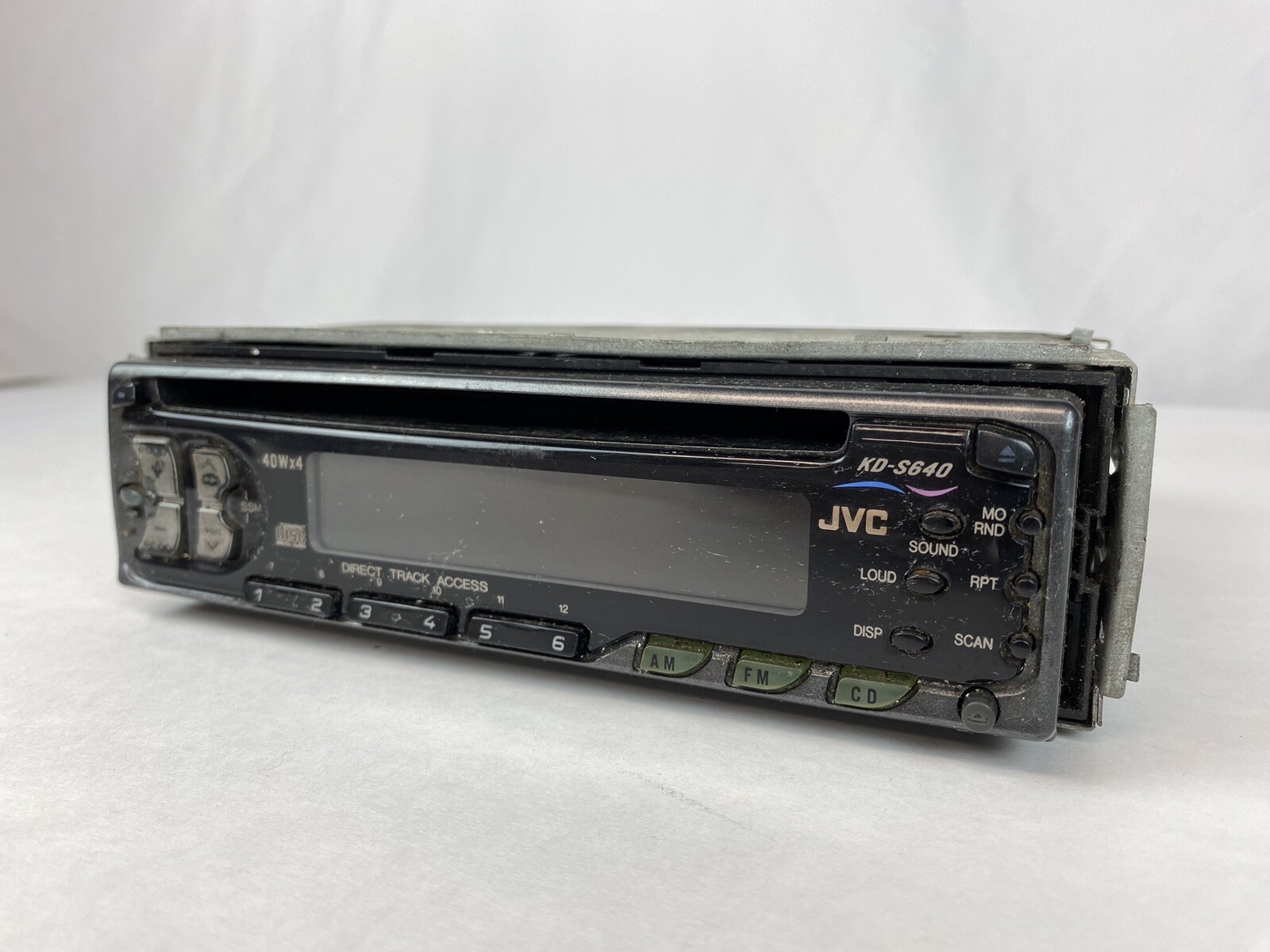 JVC KD-S640 CD player am/fm with detachable face plate