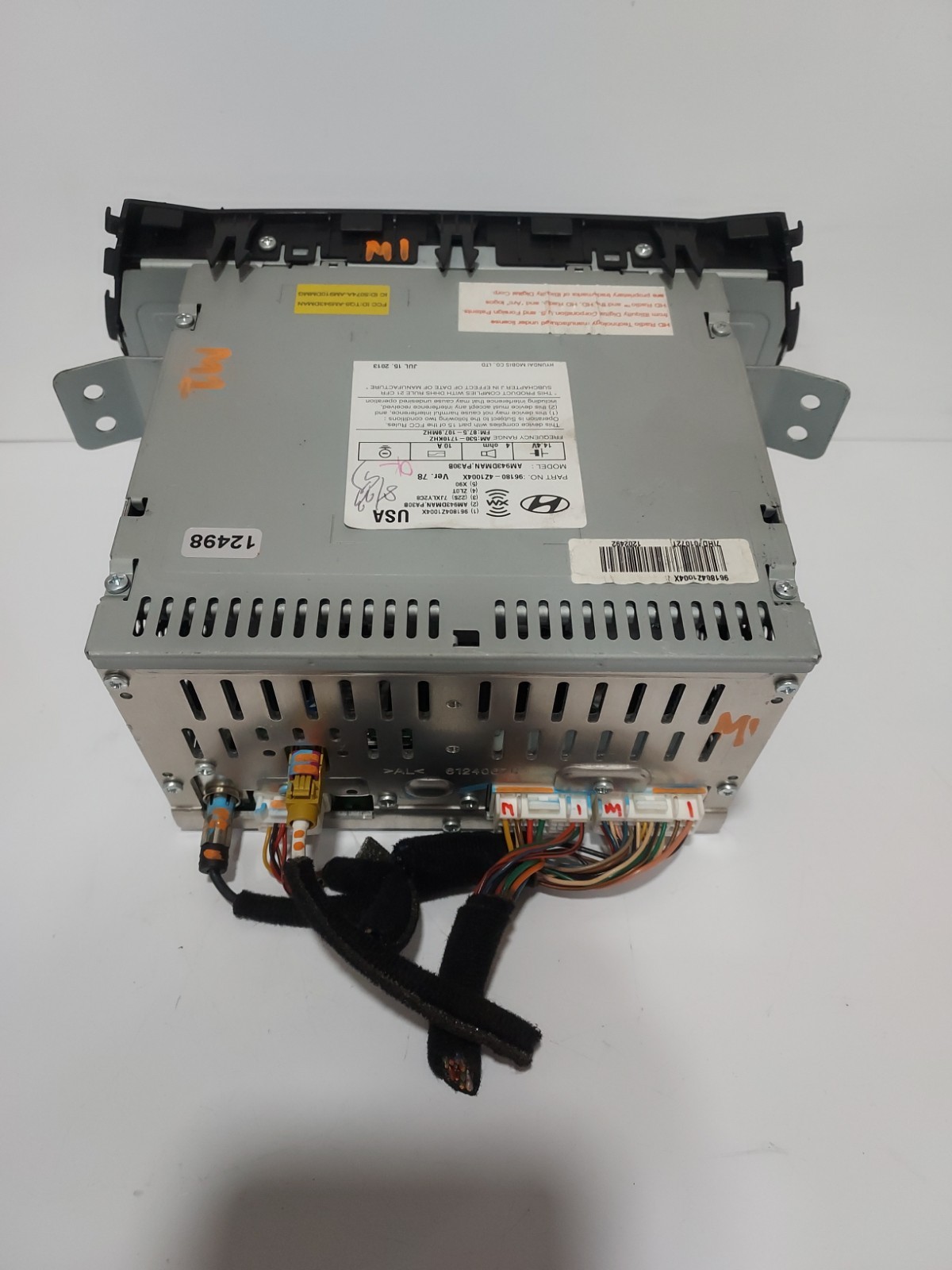 2013-2016 Hyundai Santa Fe AM FM XM CD Radio Receiver OEM 96180-4Z1004X Match #