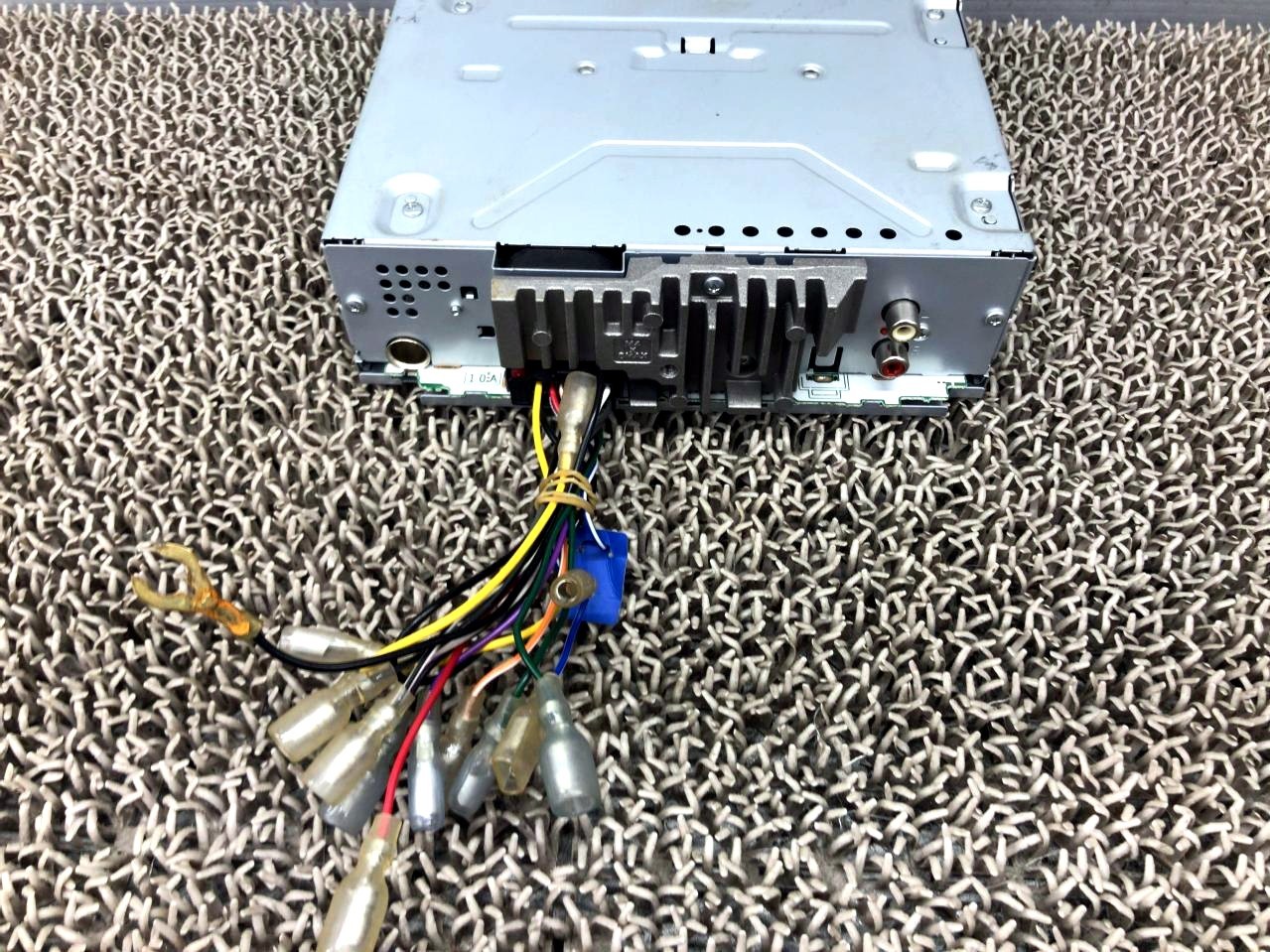 Pioneer carrozzeria DEH-490 Car Stereo Receiver Tested Working w/ Harness Japan