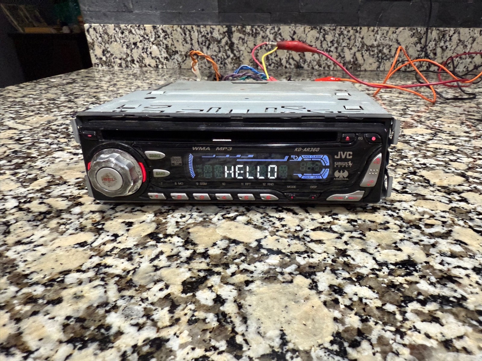 JVC KD-AR360 CD in-dash head unit