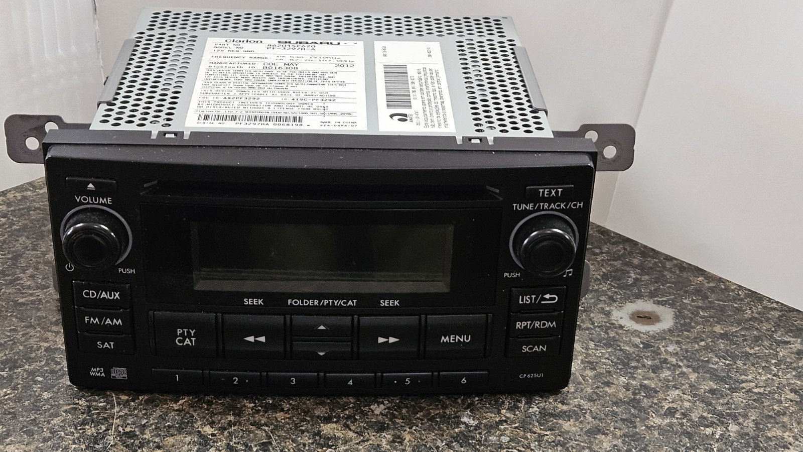 Subaru Forrester Car Stereo Clarion CD 2012 8620SC620 PF-3292B-A OEM