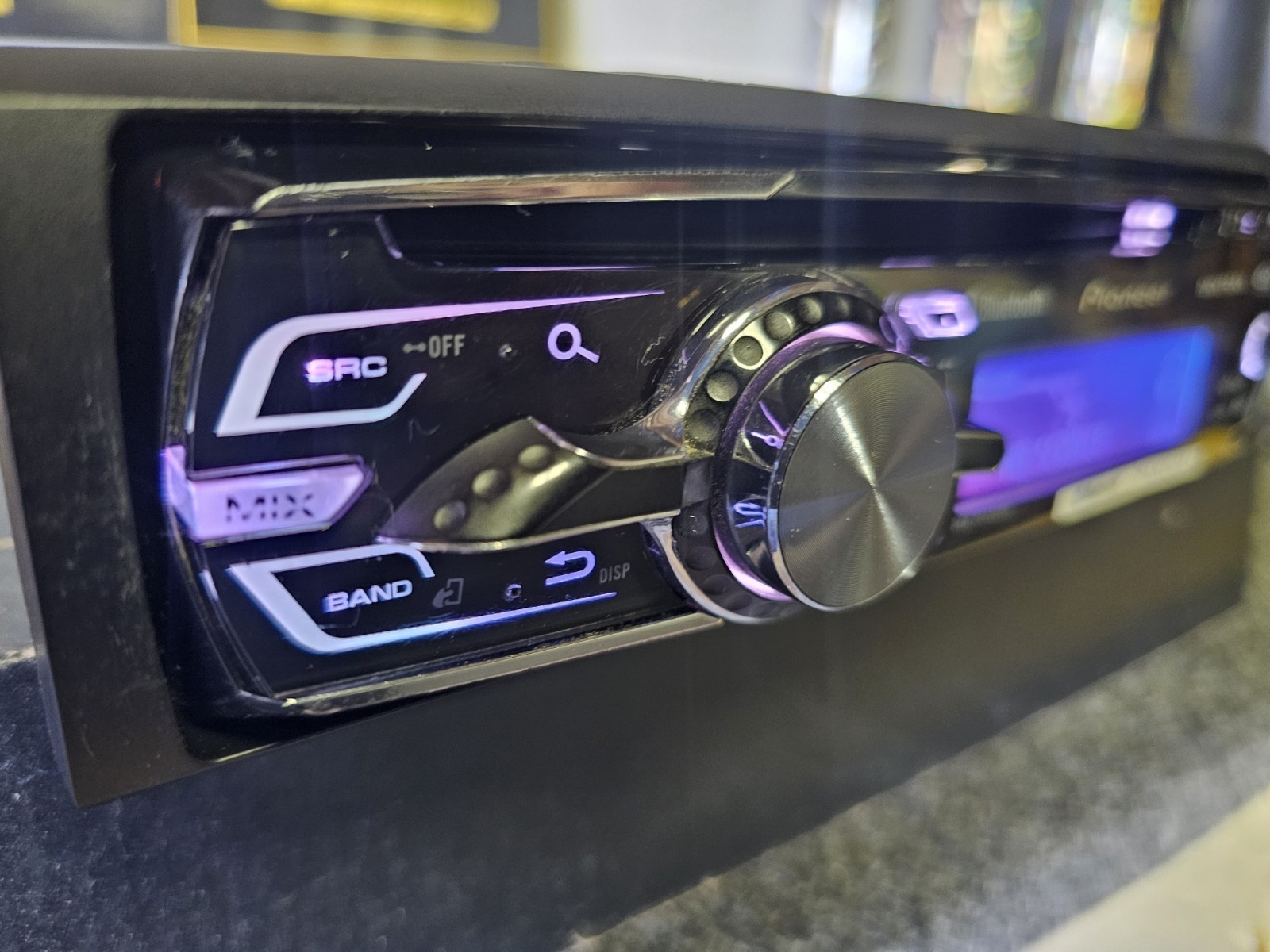 Pioneer DEH-P8400BH CD MP3 Bluetooth HD Radio USB AUX Receiver Tested Working