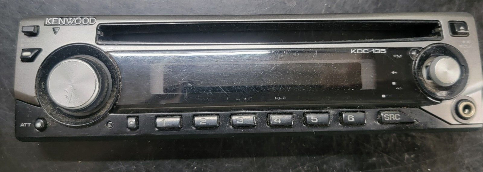 Kenwood Car Stereo Radio KDC-135 CD Player Removable FACEPLATE ONLY