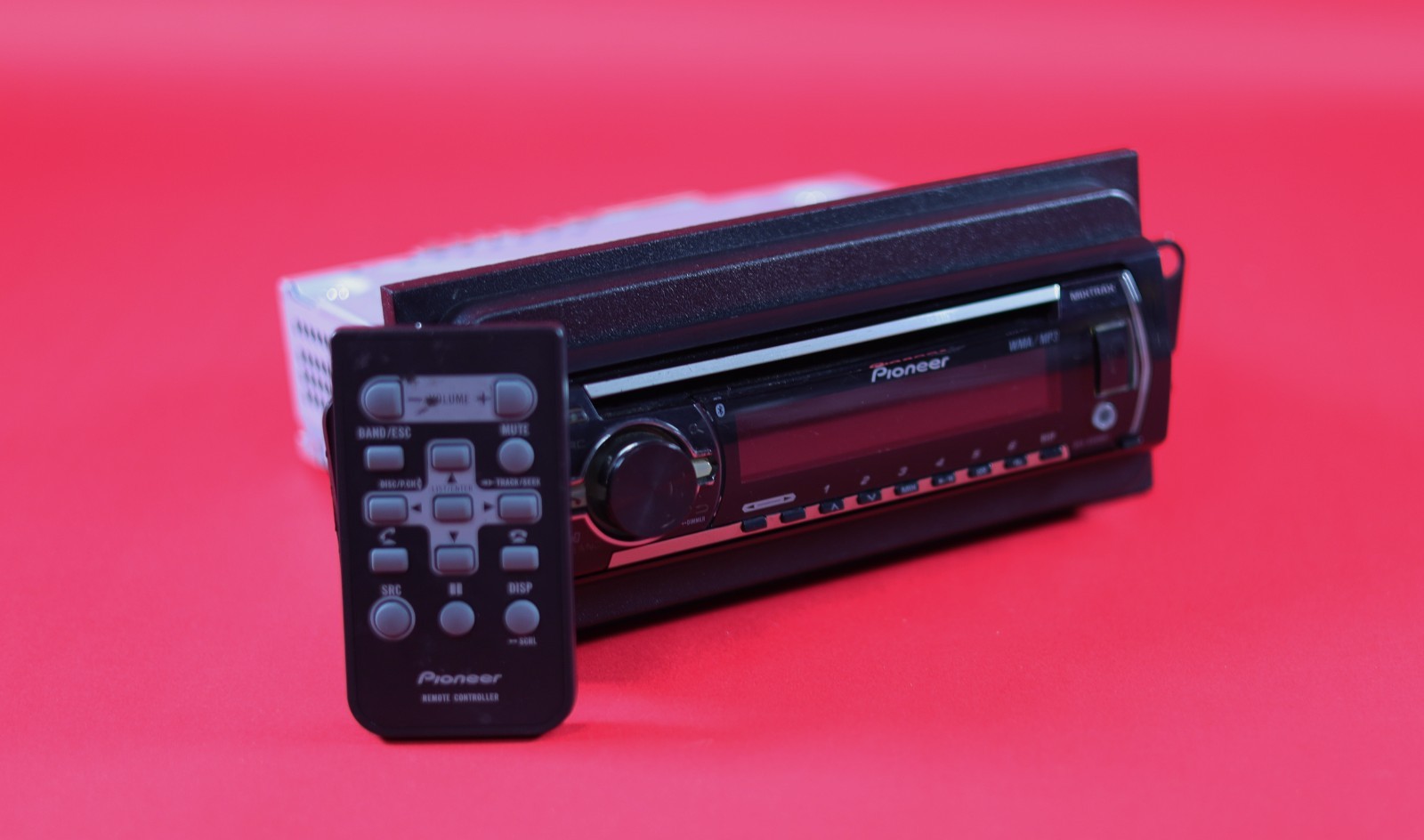 Pioneer DEH-X6500BT CD Player/MP3/USB In Dash Receiver W/ Bracket Wires & Remote