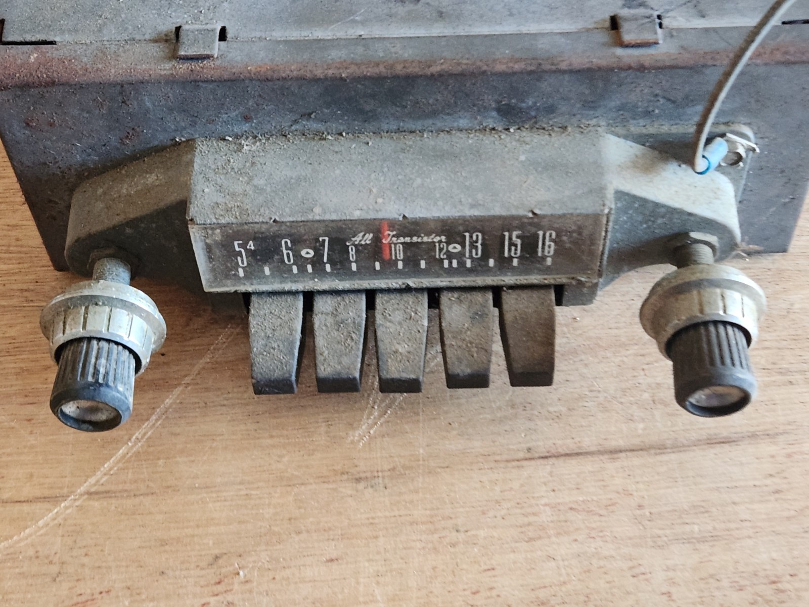 All Transistor AM Car Radio USA Unbranded Vintage Parts Repair Not Working