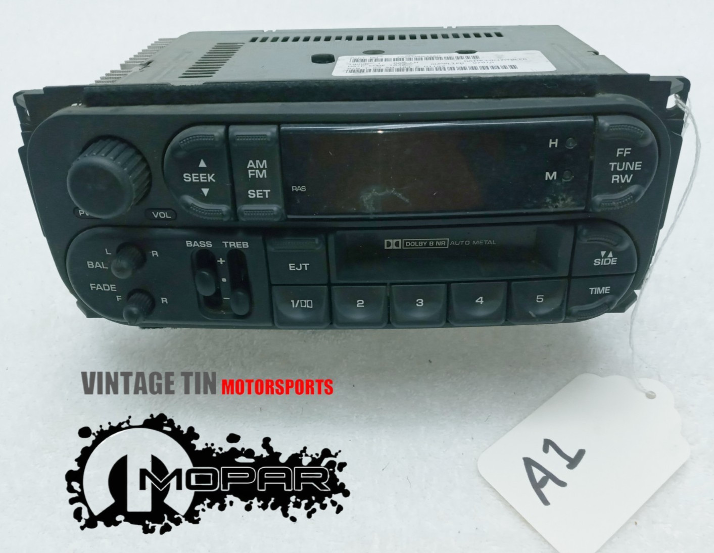 New-Take Out from Dealer AM FM Cassette 1998-02 Dodge Chrysler Jeep P56038931AB