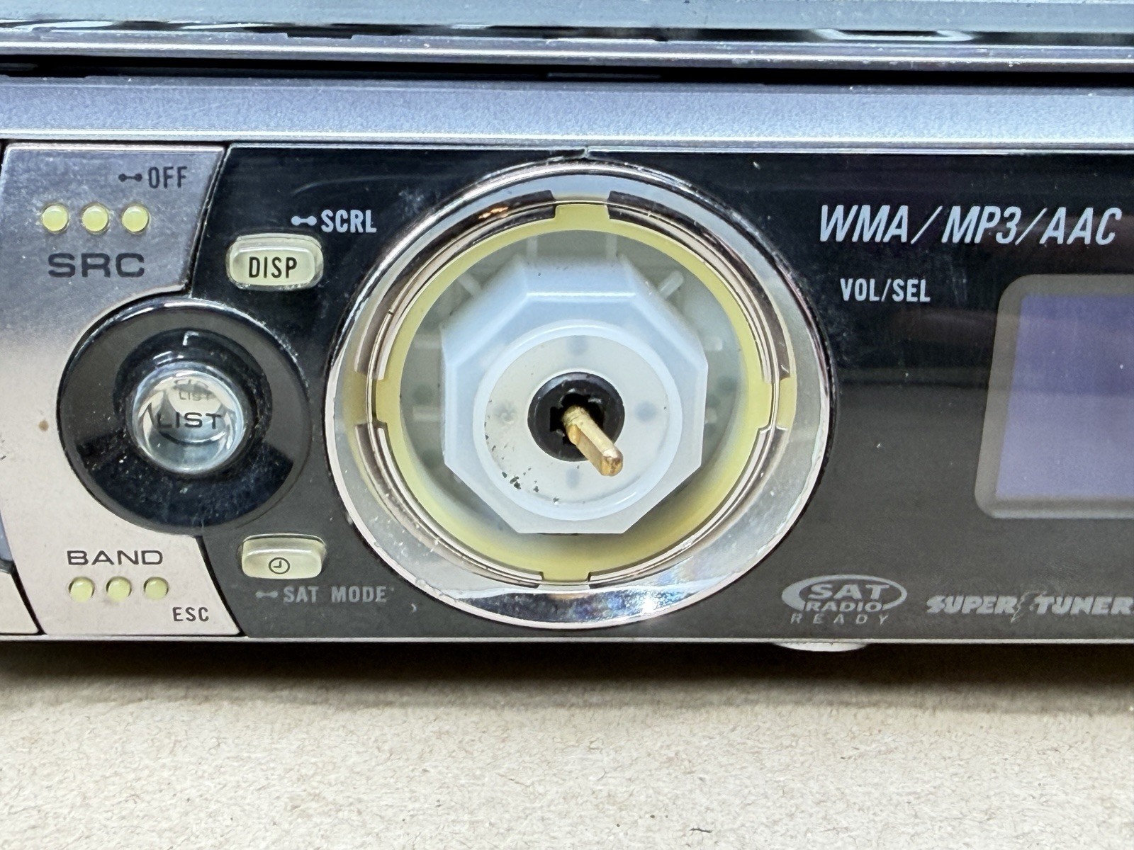 Pioneer DEH-P6800MP Car Stereo CD MP3 Player *Damaged* FOR PARTS AS IS