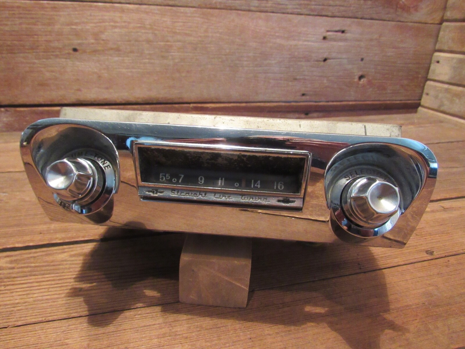 Vintage 1950’s Chevy Chevrolet Car Tube AM Tuner Radio Complete w/ Bezel & Knobs