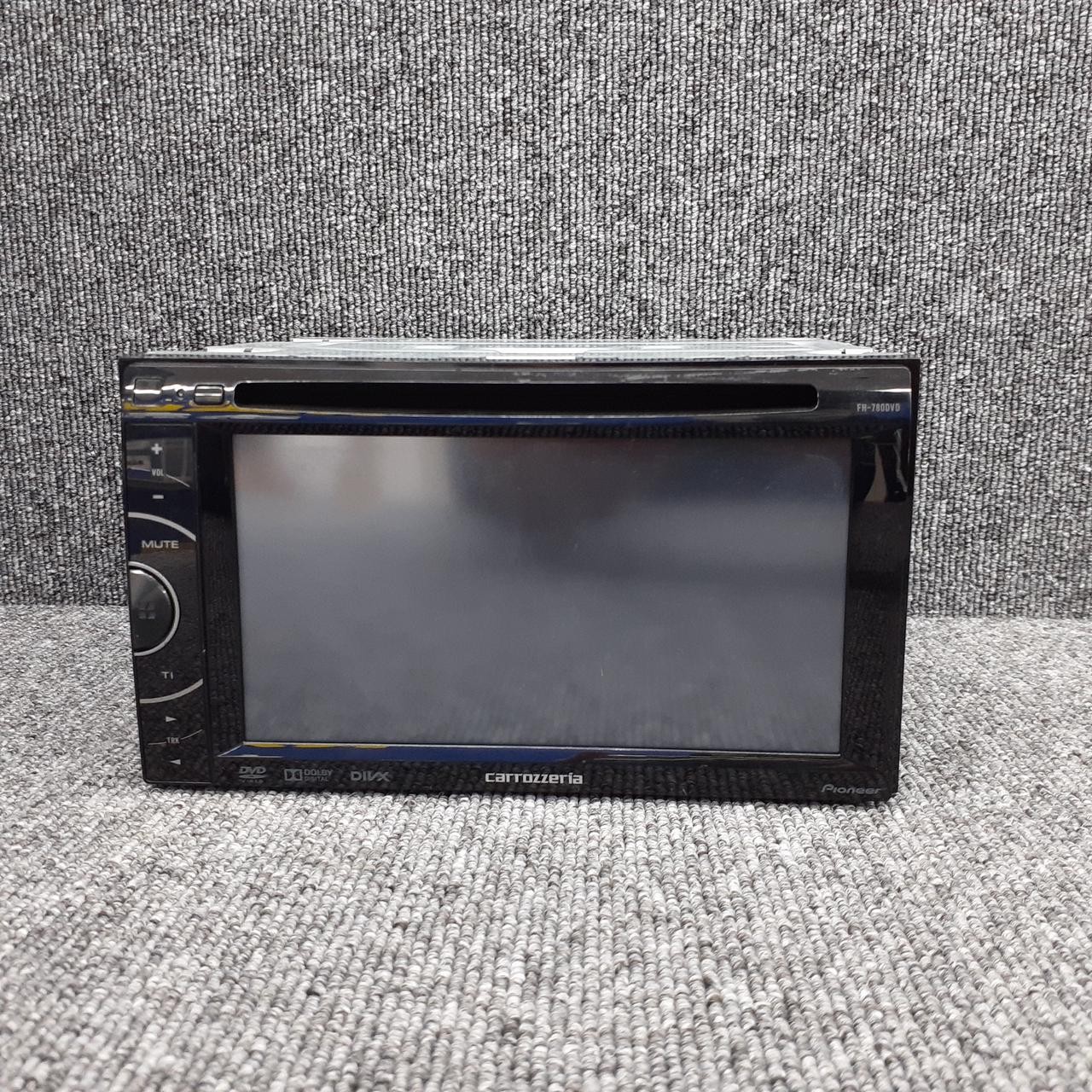 PIONEER FH-780DVD 2DIN Supported Media With Accessories, Good Condition