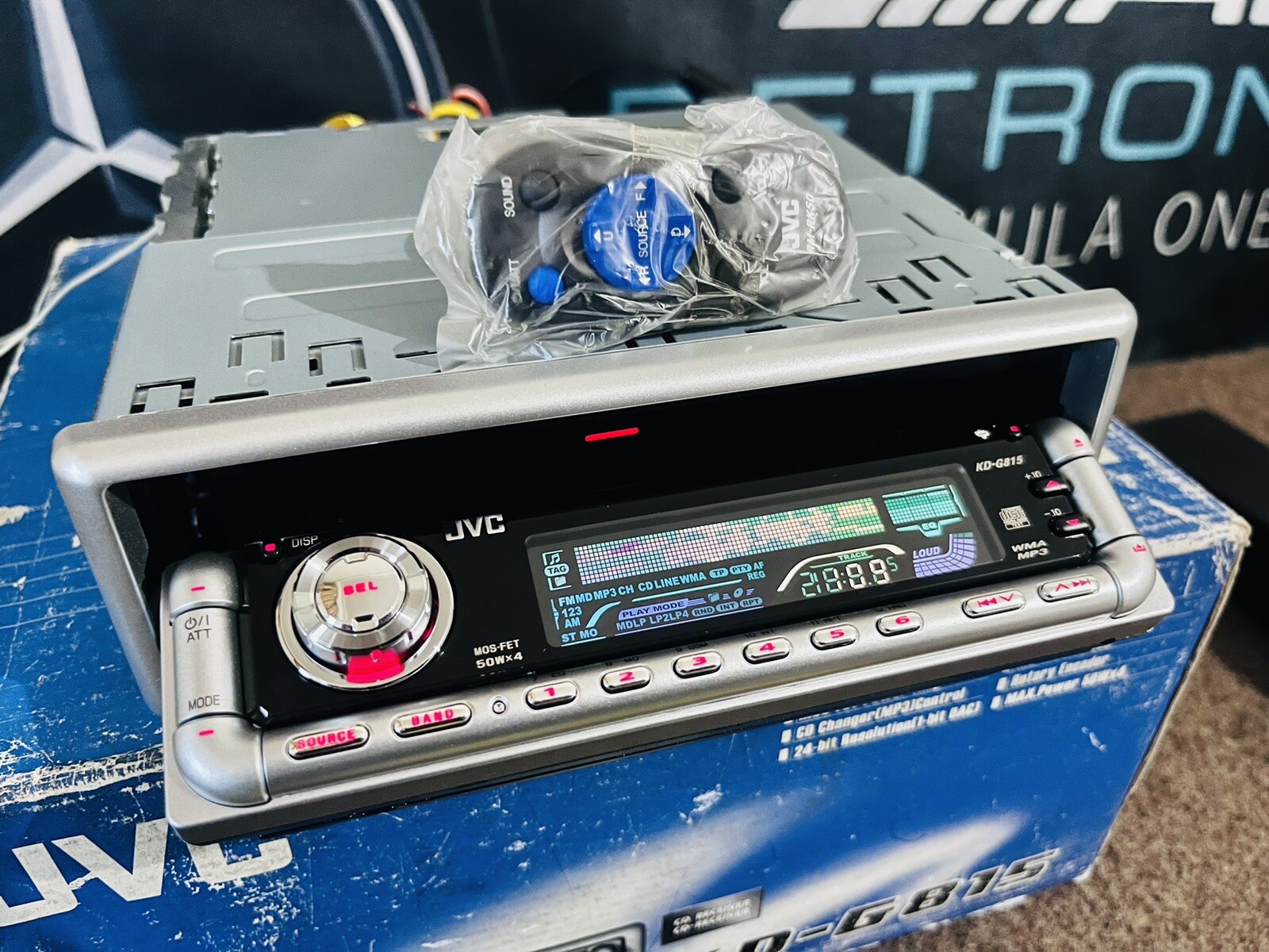 New JVC KD-G815 Car Radio CD Receiver WMA/Mp3 50Wx4 OldTimer