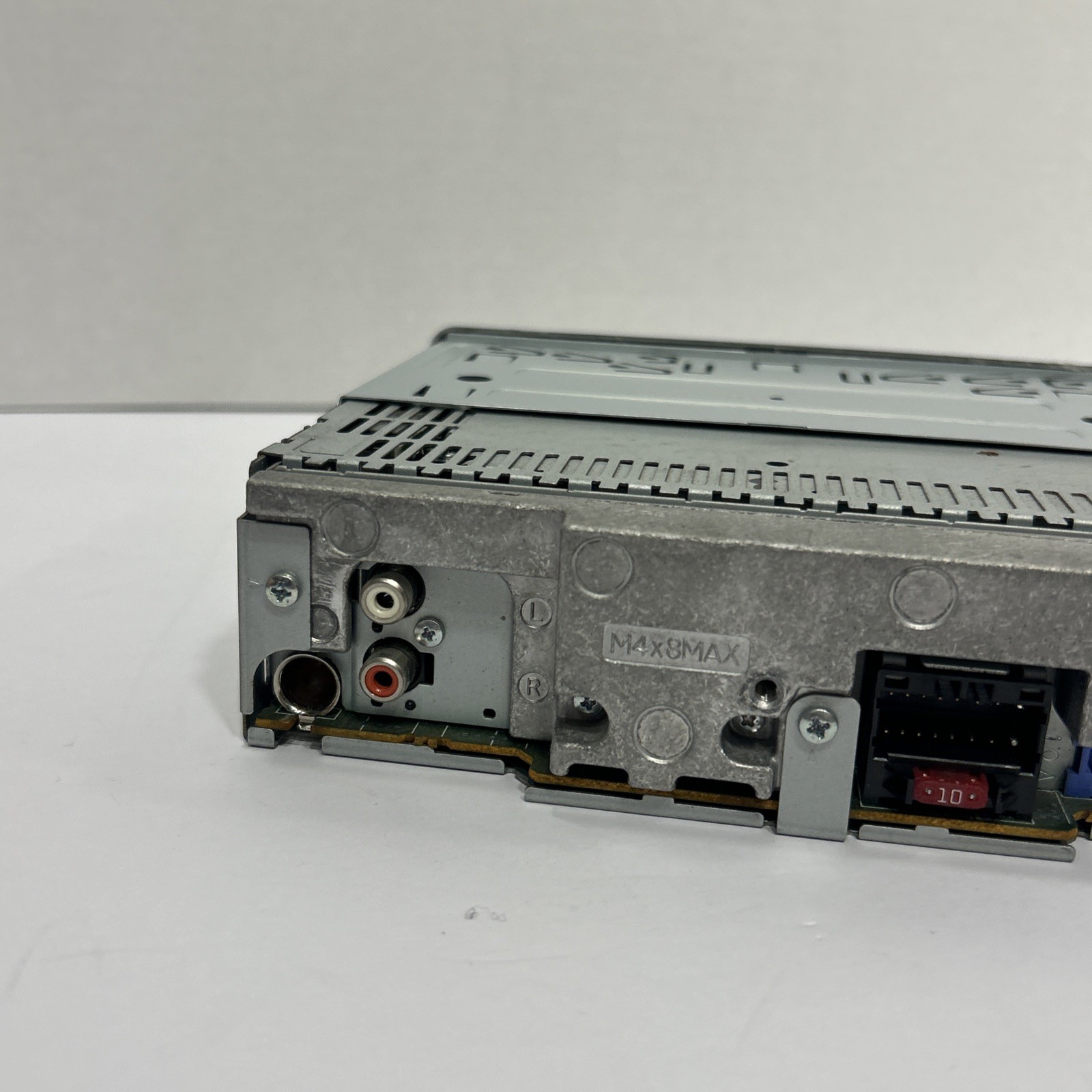 Pioneer DEH-P2600 Car Radio CD Player MOSFET 50wx4 UNTESTED Read