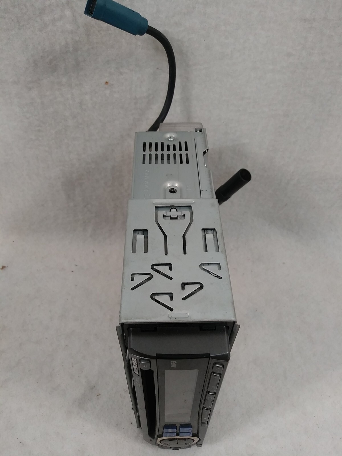 Alpine car stereo CDE-9872 Cd Player Receiver Parts Only Untested No Harness