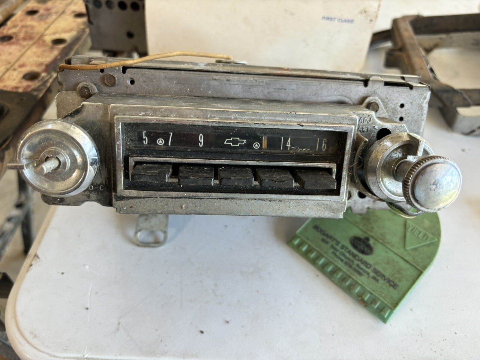 Vintage Delco 7282590-B AM Car Auto Radio 1963 1964 Chevy Untested GM