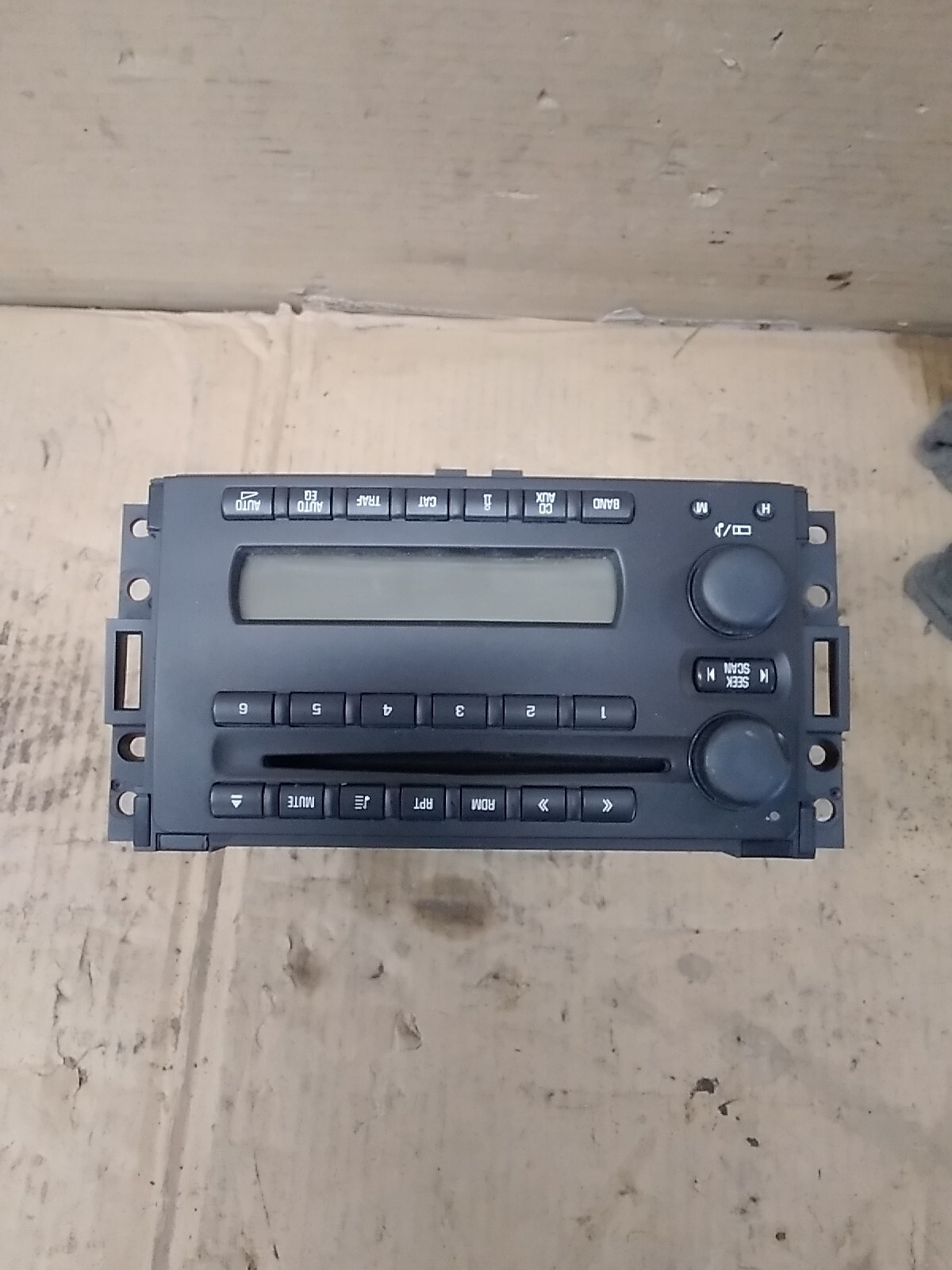2007 SATURN RELAY AM/FM STEREO CD RADIO