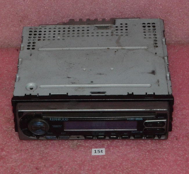 Kenwood In Dash CD Receiver Model KDC-205.