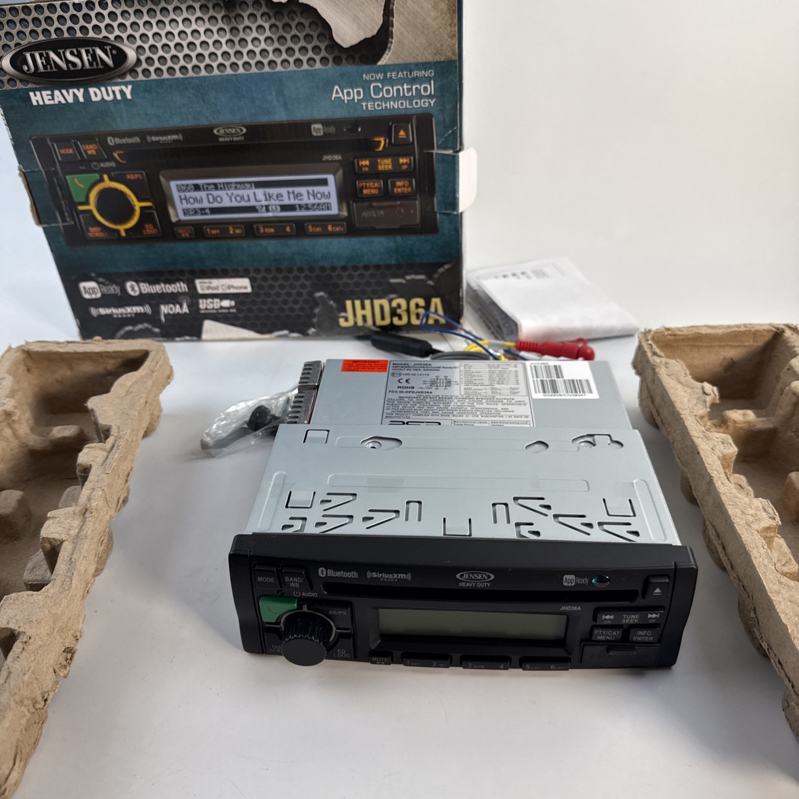 Jensen Heavy Duty Radio JHD36A AUX-in App SiriusXM iPhone Bluetooth Radio AM/FM