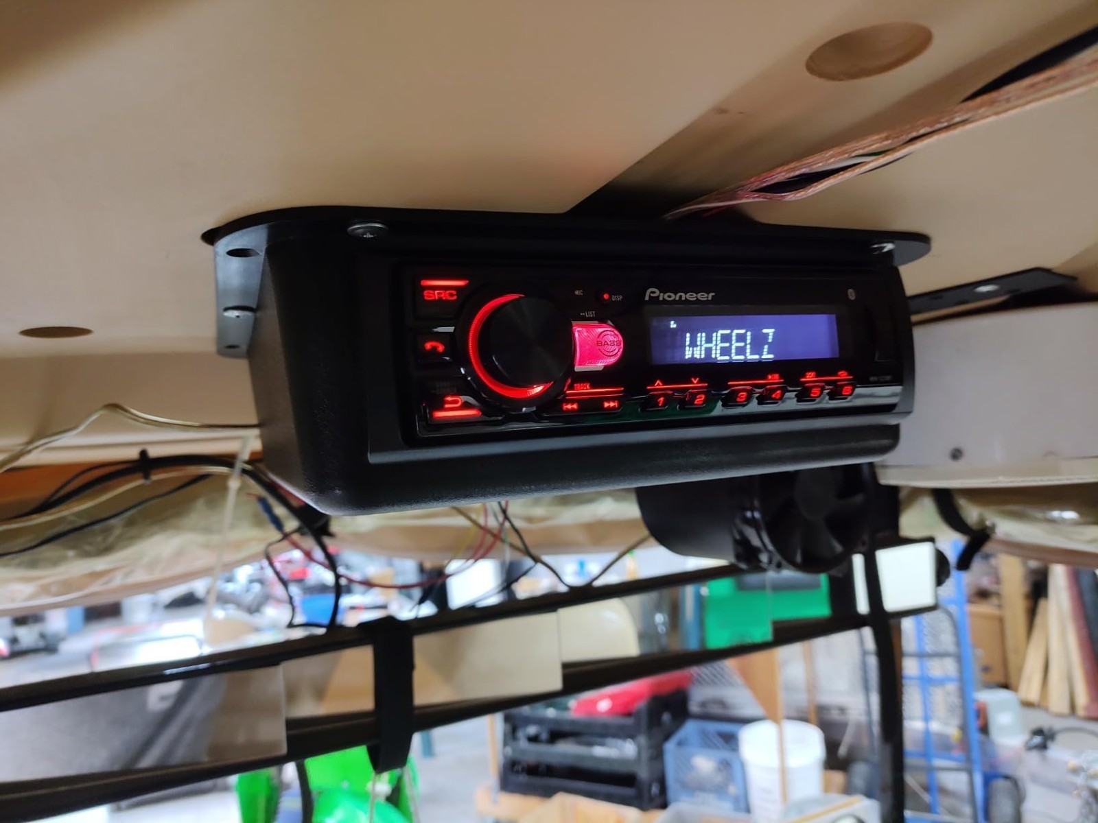Compact 1-DIN Bluetooth Car Stereo: USB, AM/FM, Advanced Sound Retriever