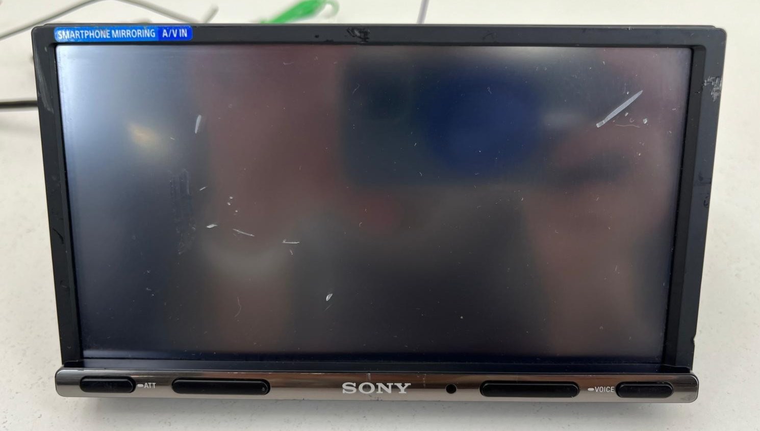 Sony XAV‑AX3250 – 7″ Touchscreen Media Receiver – Apple CarPlay / Android Auto