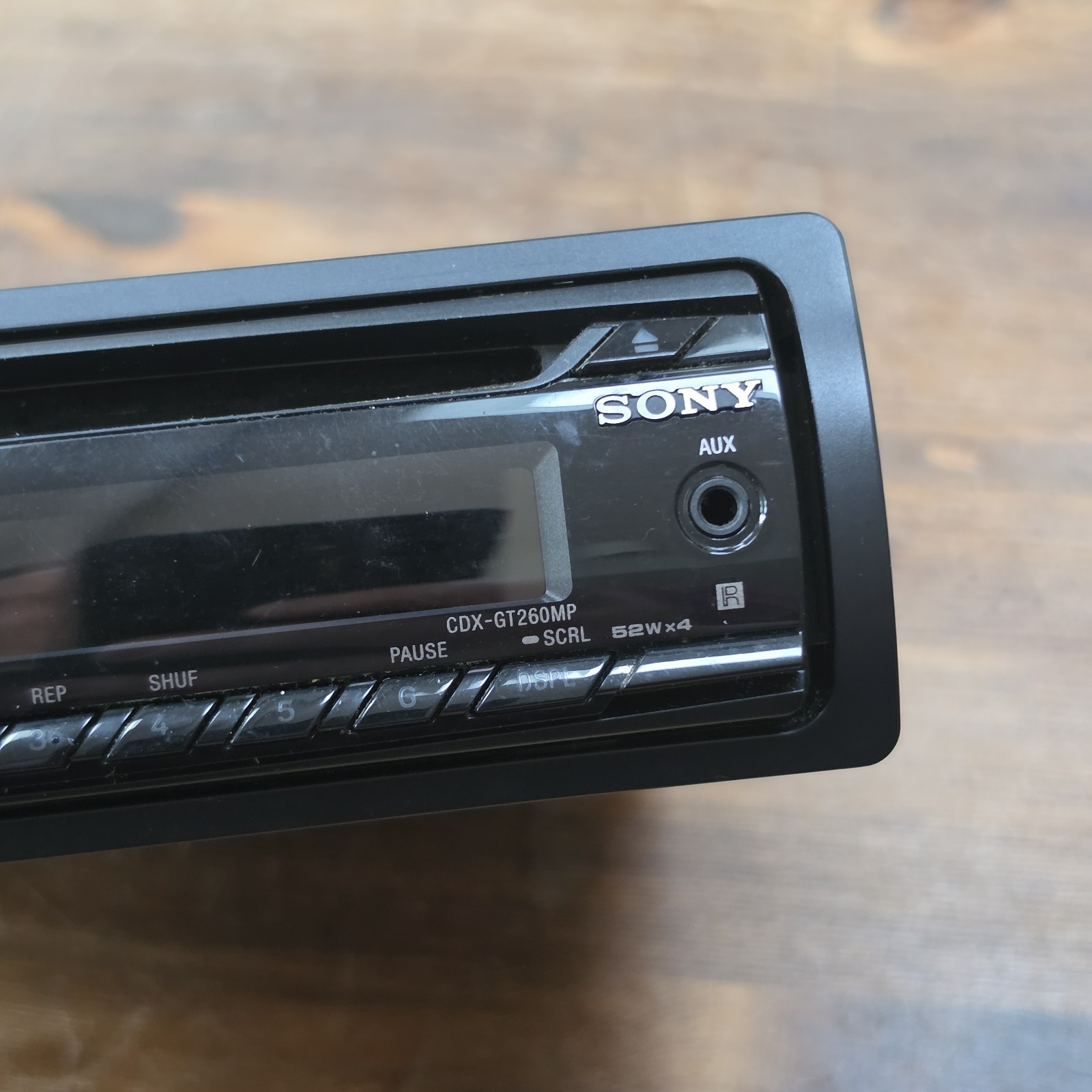 Sony CDX-GT260MP Single CD FM/AM Car Stereo Radio Detachable Face With Remote