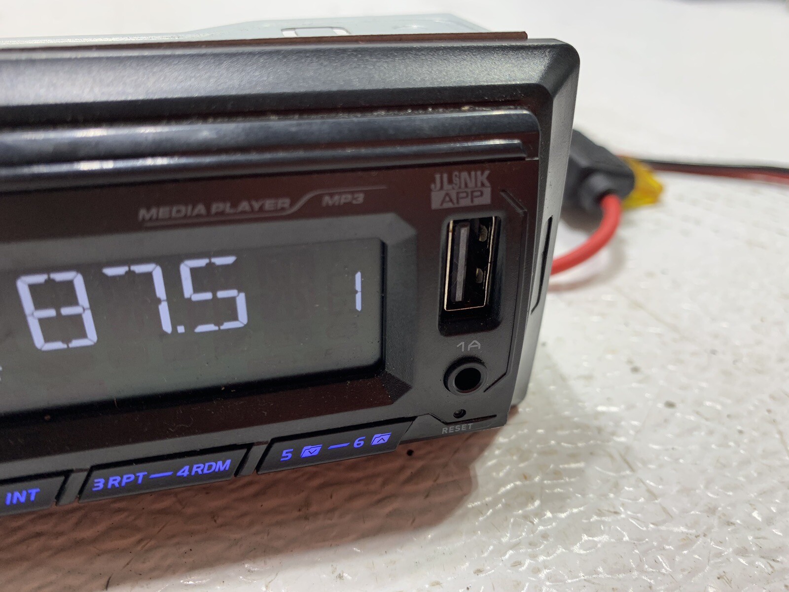 Jensen MPR210 digital media receiver 1 din radio stereo Bluetooth AUX USB tested