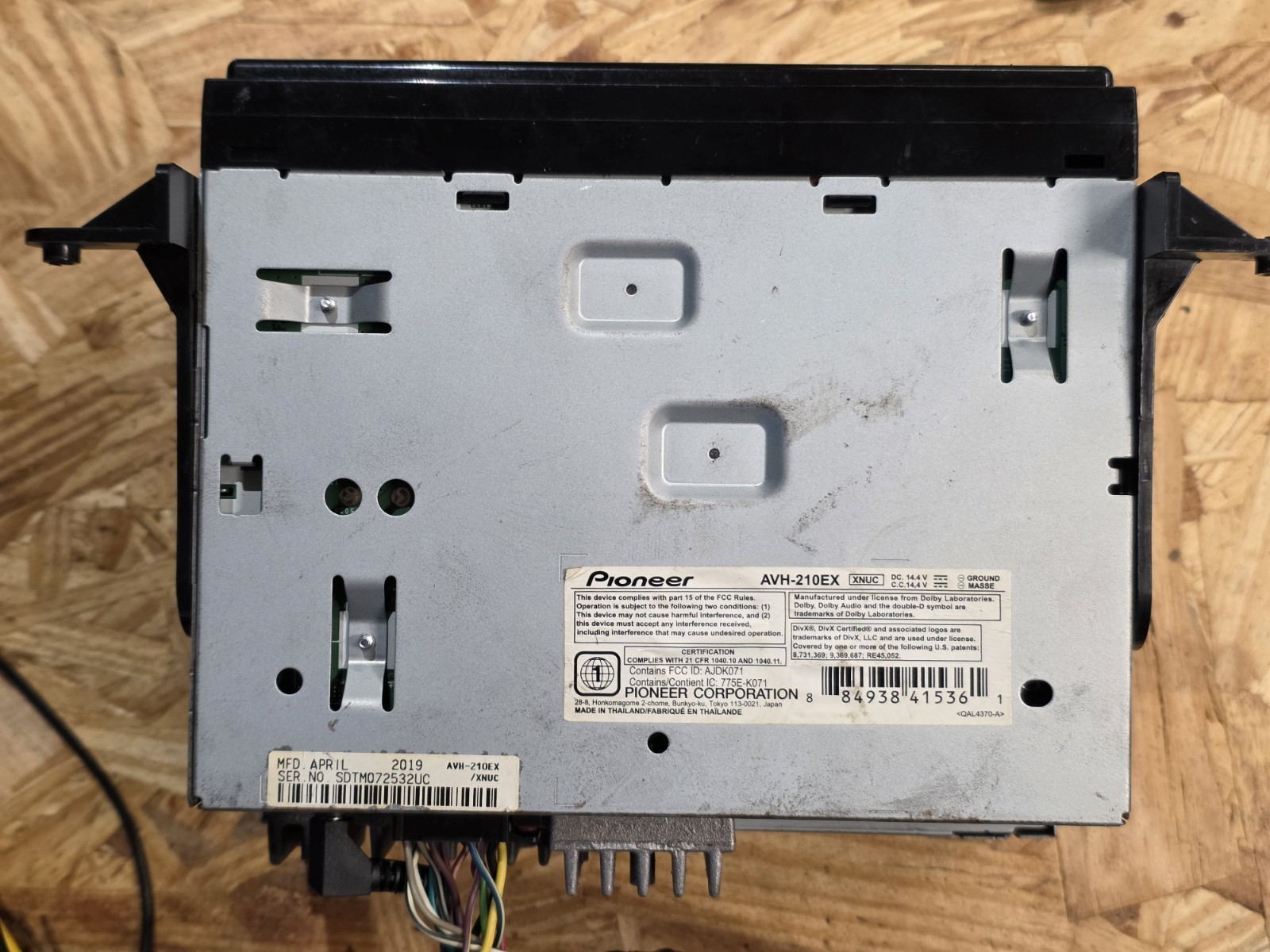 Pioneer AVH-210EX CD/DVD Radio