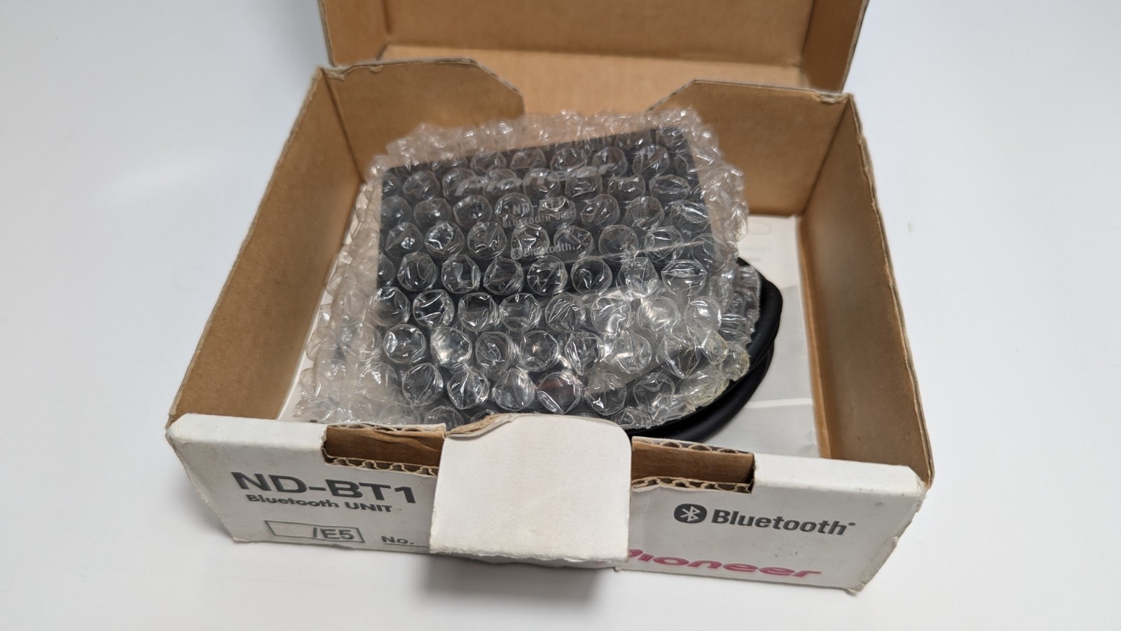 Pioneer ND-BT1 Bluetooth Unit Add-On For Compatible AVIC Head Units In Box