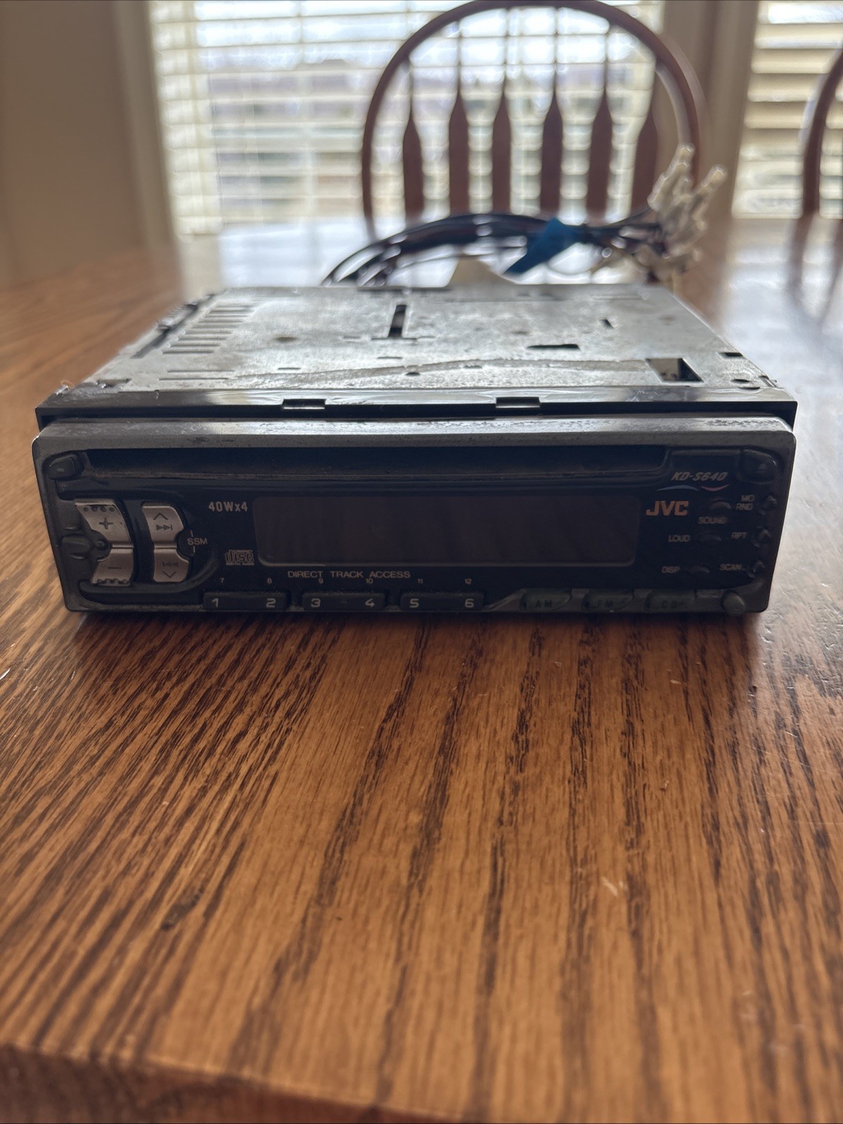 JVC KD-S640 CD Player In Dash Receiver with Removable Face (1999)