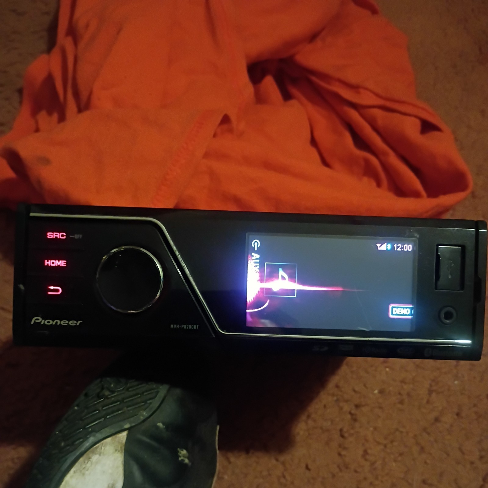 pioneer mvh-p8200bt in dash receiver/head unit. Tested works great. 3/2010 mfg