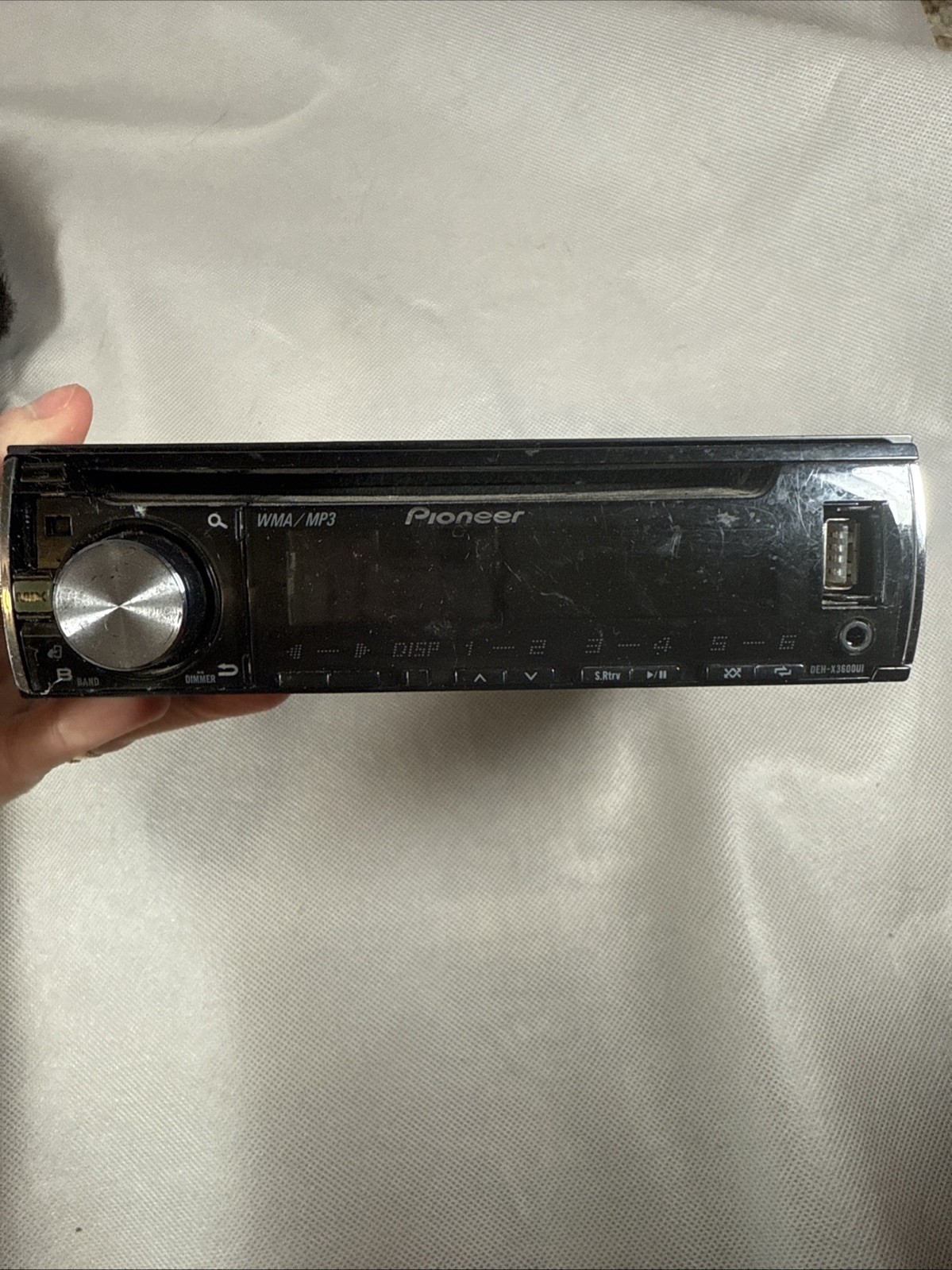 Pioneer DEH-X3600UI CD Player Android iPhone Pandora AM FM C2