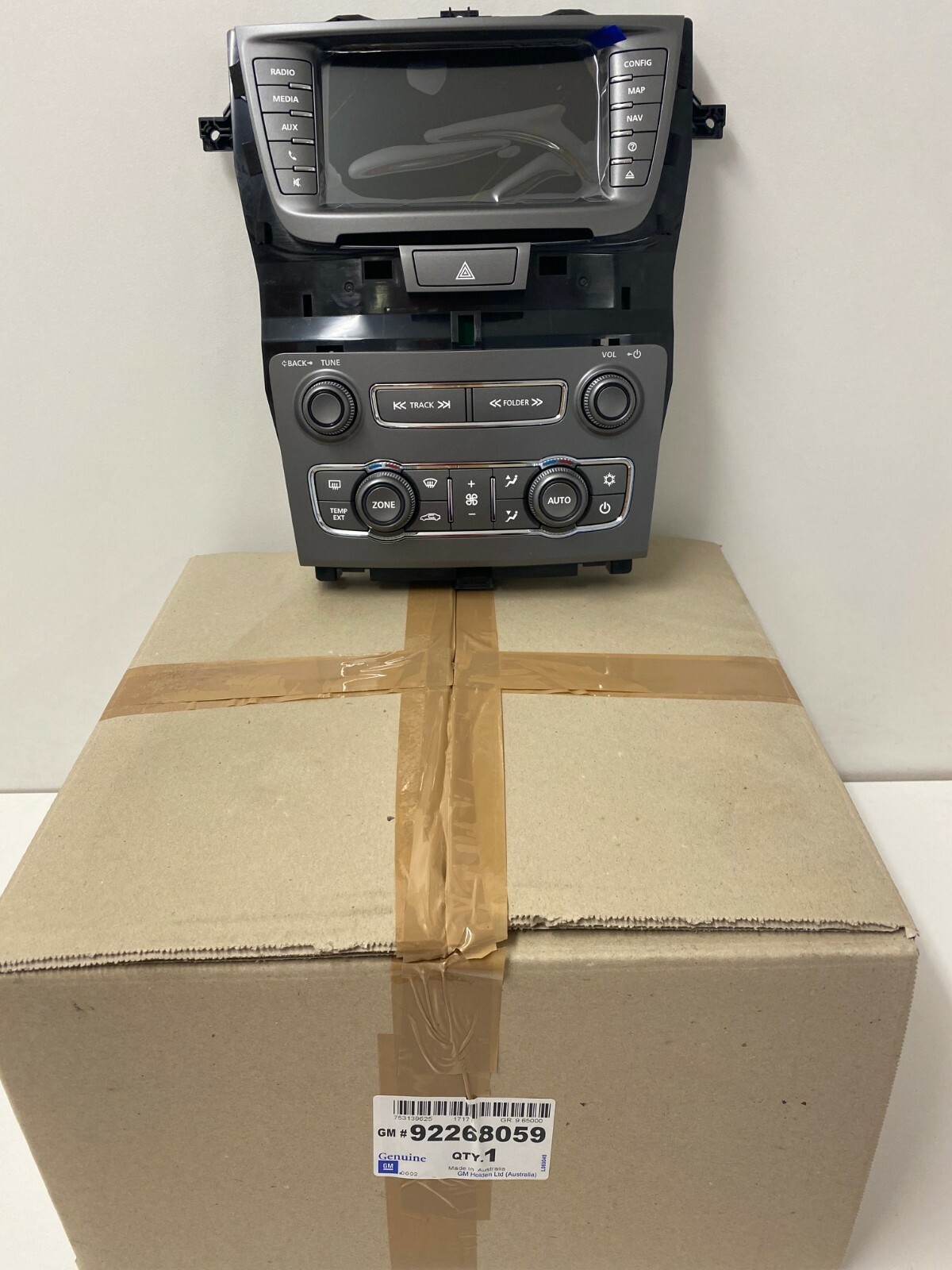 Holden Genuine VE 2010-2012 Berlina Calais CalaisV Stereo ” Dash Control Unit “