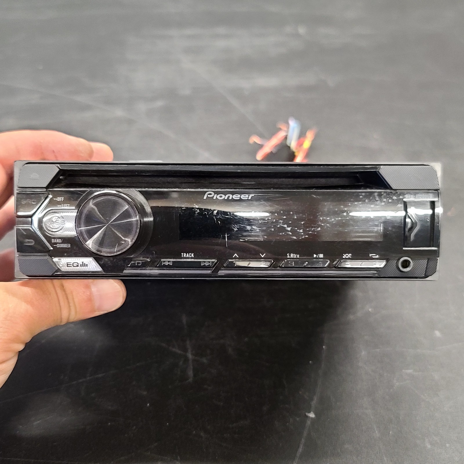 PIONEER DEH-S1200UB SINGLE DIN, USB, AUX, CD PLAYER