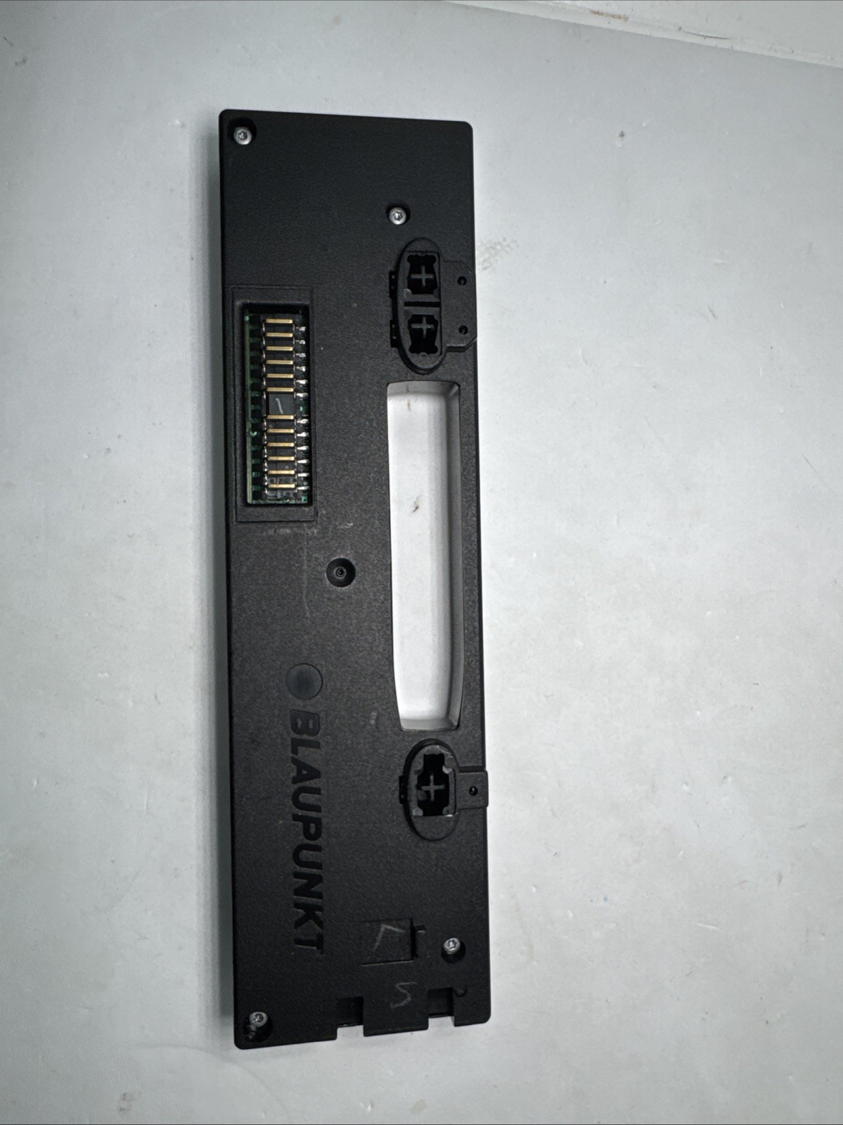 Blaupunkt Ontario Dj30 7640320510 Original Car Radio Faceplate Head Unit Only
