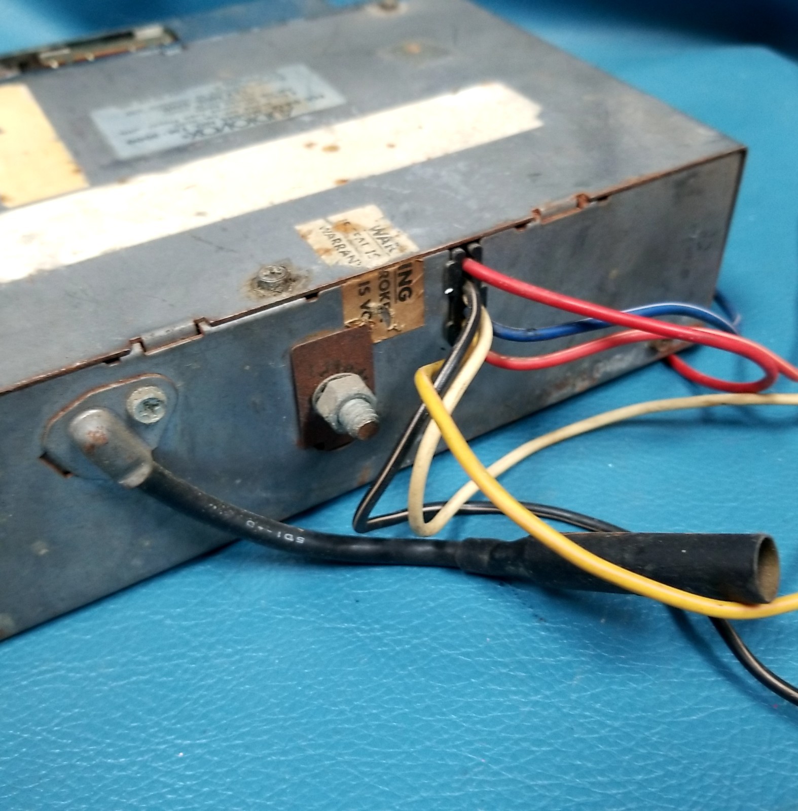 UNTESTED Parts Repair Audiovox Model TM-3000 AM/FM Radio