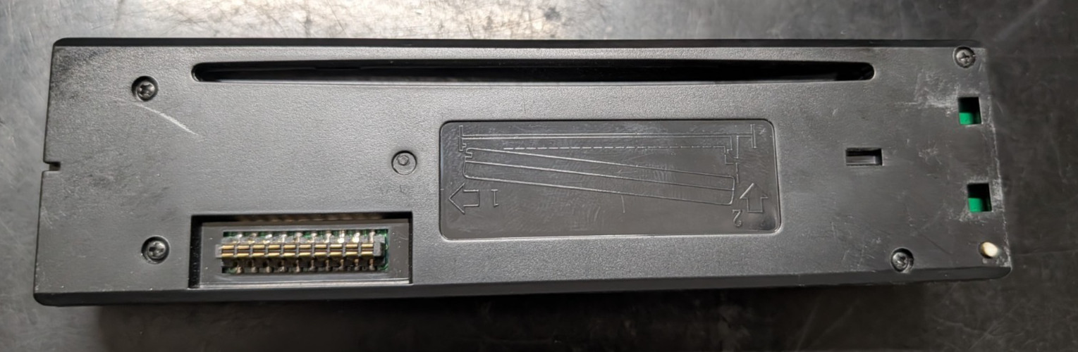Blaupunkt BT 100 Detroit CD & MP3 Receiver FACEPLATE ONLY