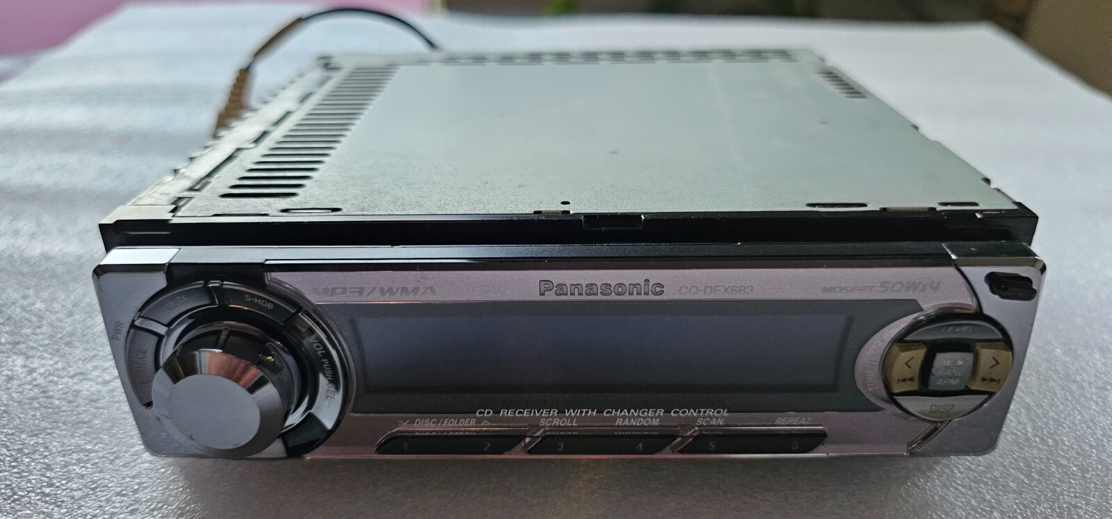 Panasonic CQ DFX 683D